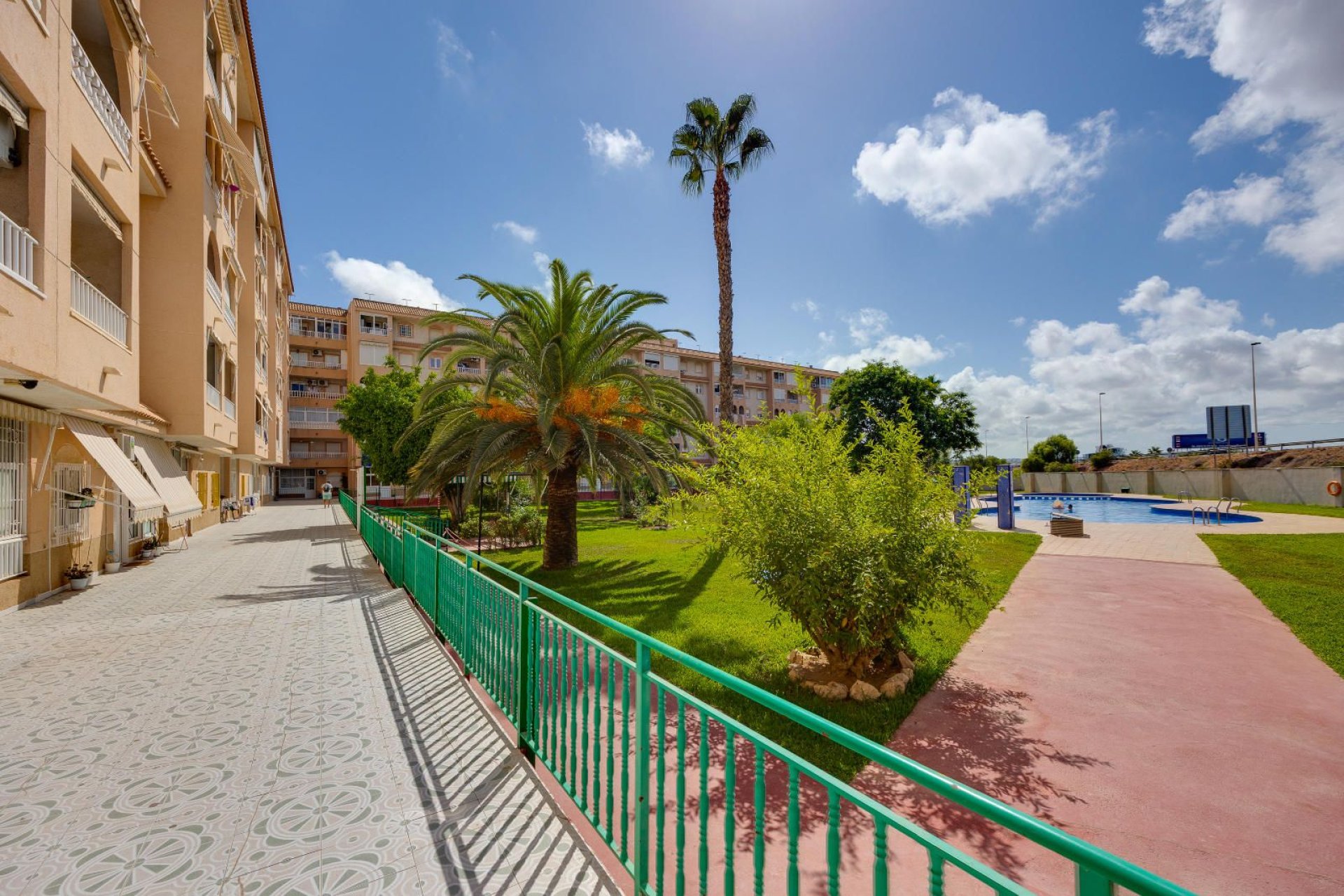 Resale - Apartment -
Torrevieja - Parque las naciones