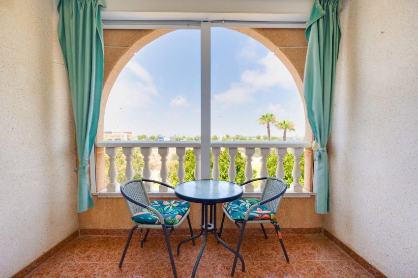Resale - Apartment -
Torrevieja - Parque las naciones