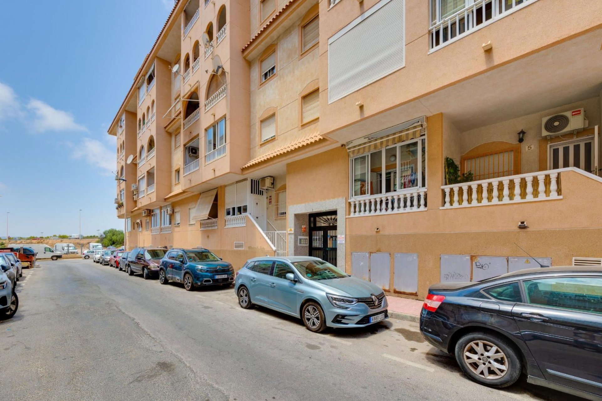 Resale - Apartment -
Torrevieja - Parque las naciones
