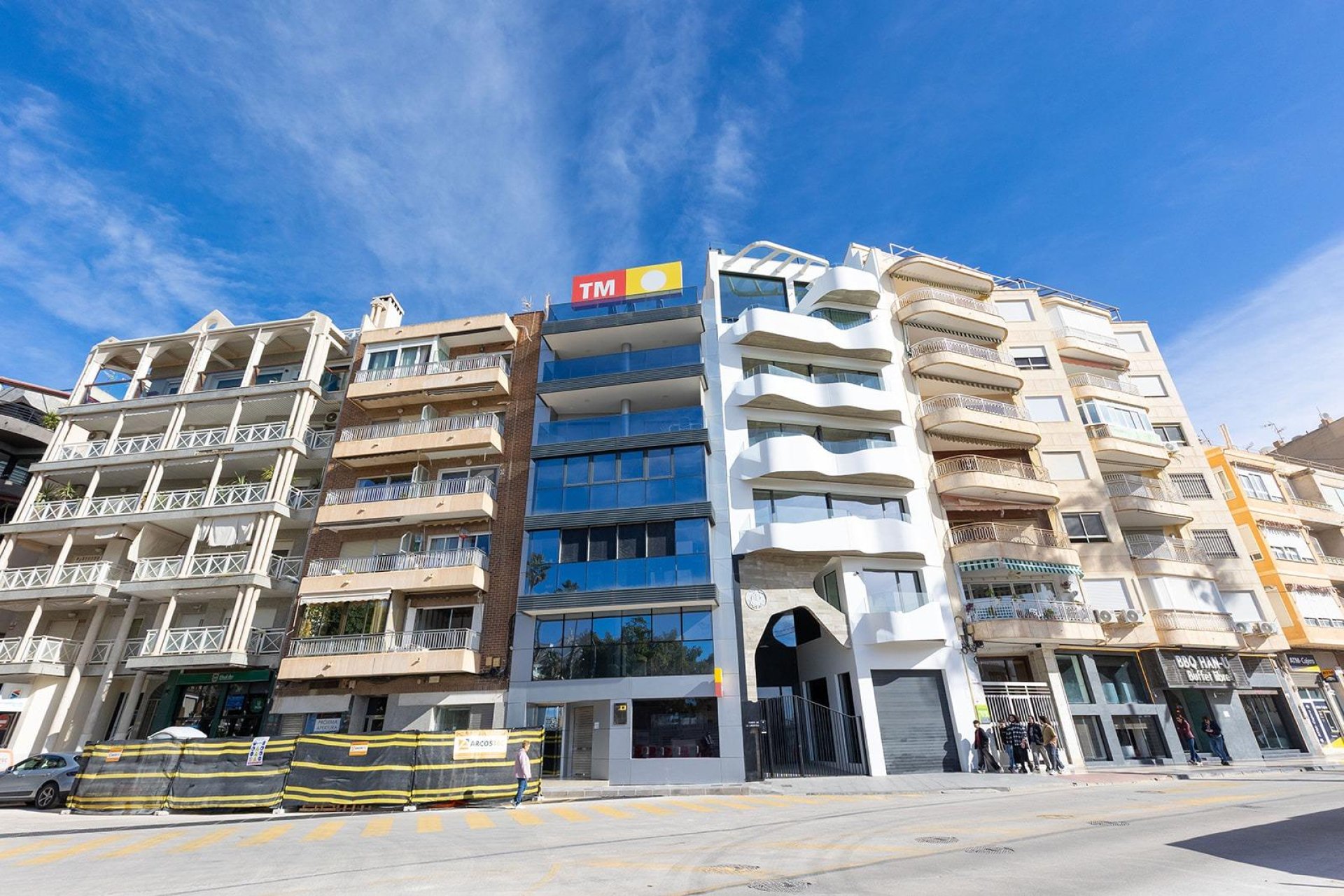 Resale - Apartment -
Torrevieja - Paseo maritimo