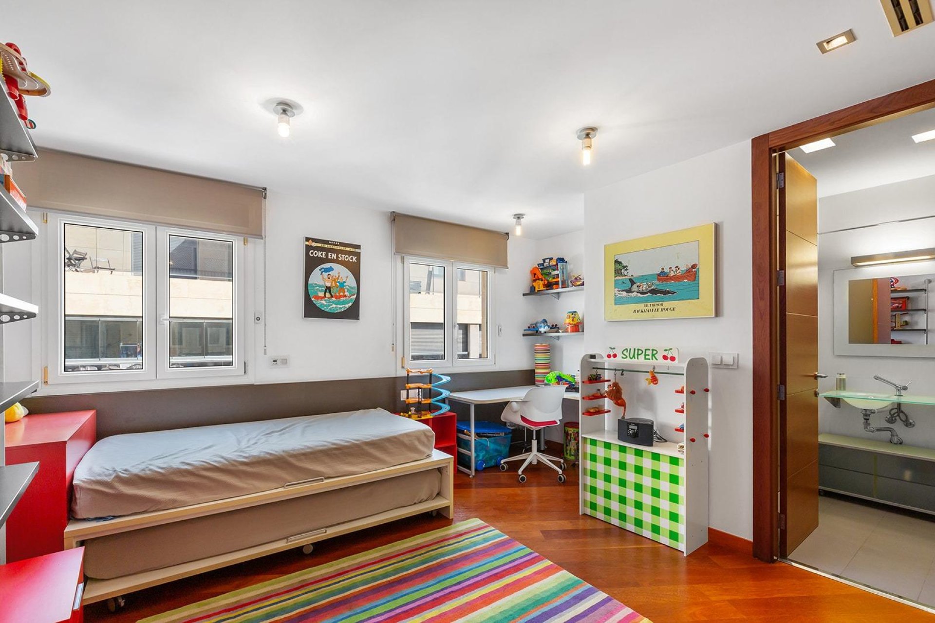 Resale - Apartment -
Torrevieja - Paseo maritimo