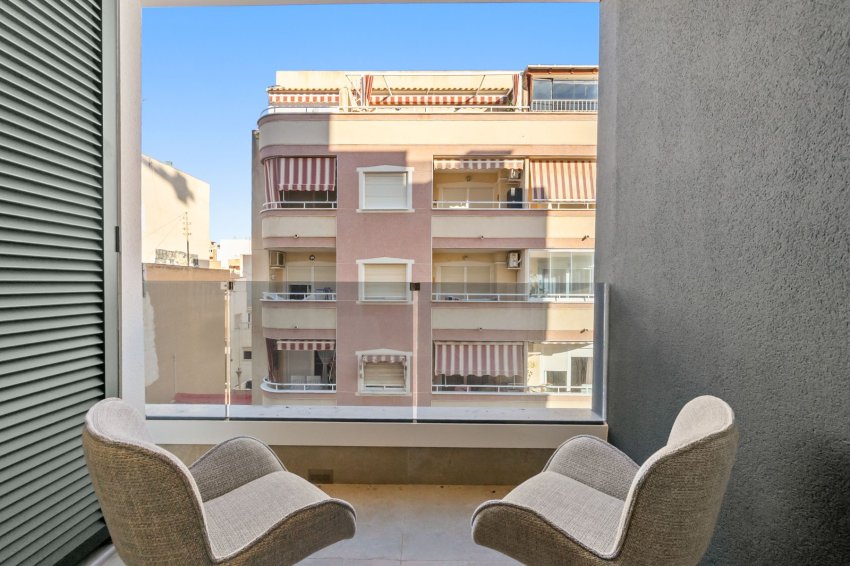 Resale - Apartment -
Torrevieja - Playa de El Cura