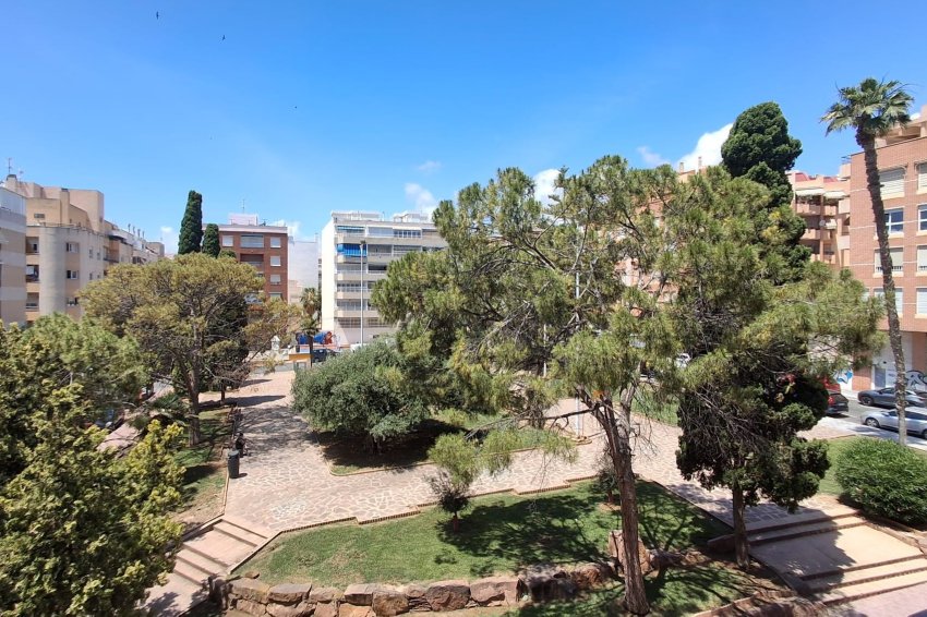 Resale - Apartment -
Torrevieja - Playa de El Cura