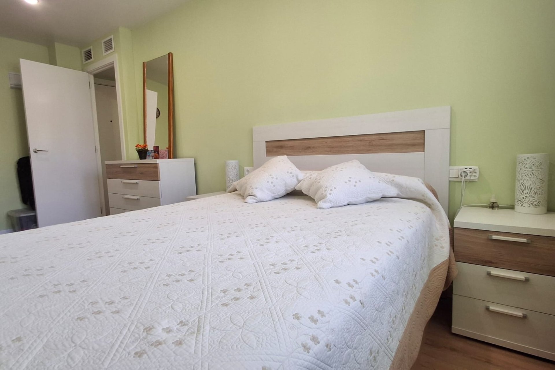 Resale - Apartment -
Torrevieja - Playa de El Cura