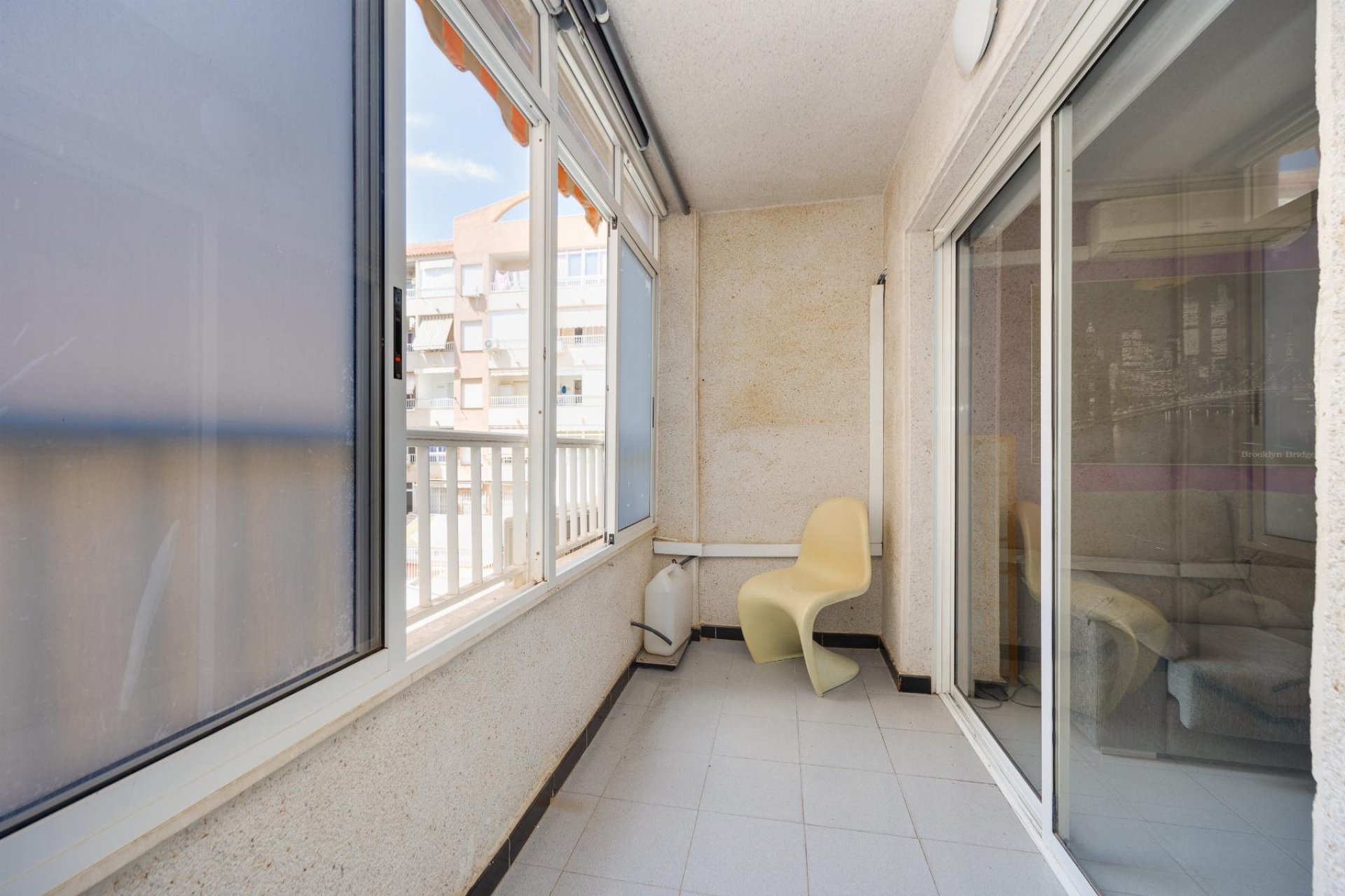 Resale - Apartment -
Torrevieja - Playa de Los Locos-Curva del Palangre
