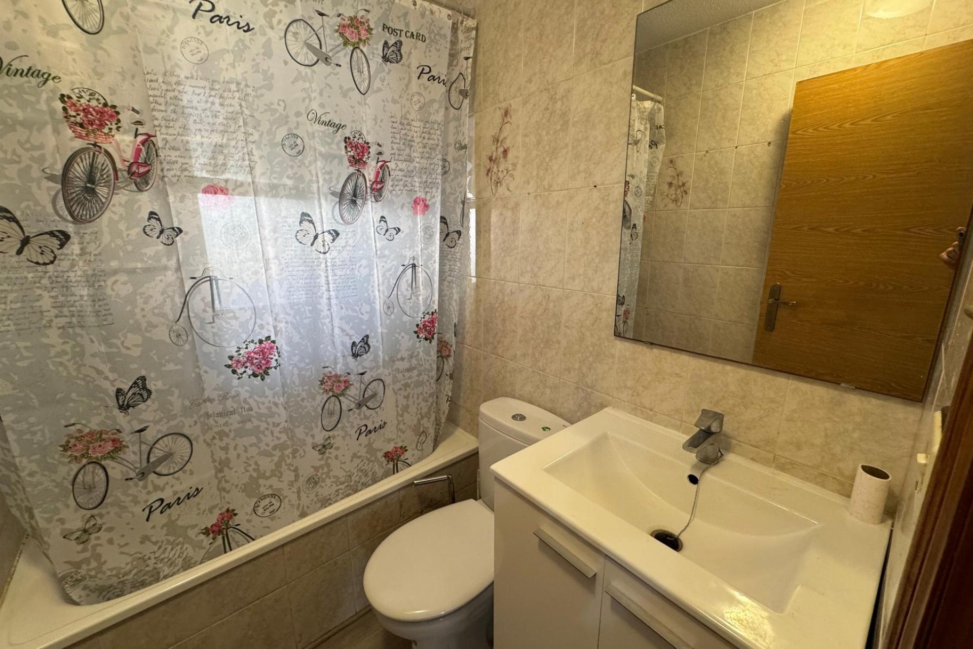 Resale - Apartment -
Torrevieja - Playa de Los Locos-Curva del Palangre