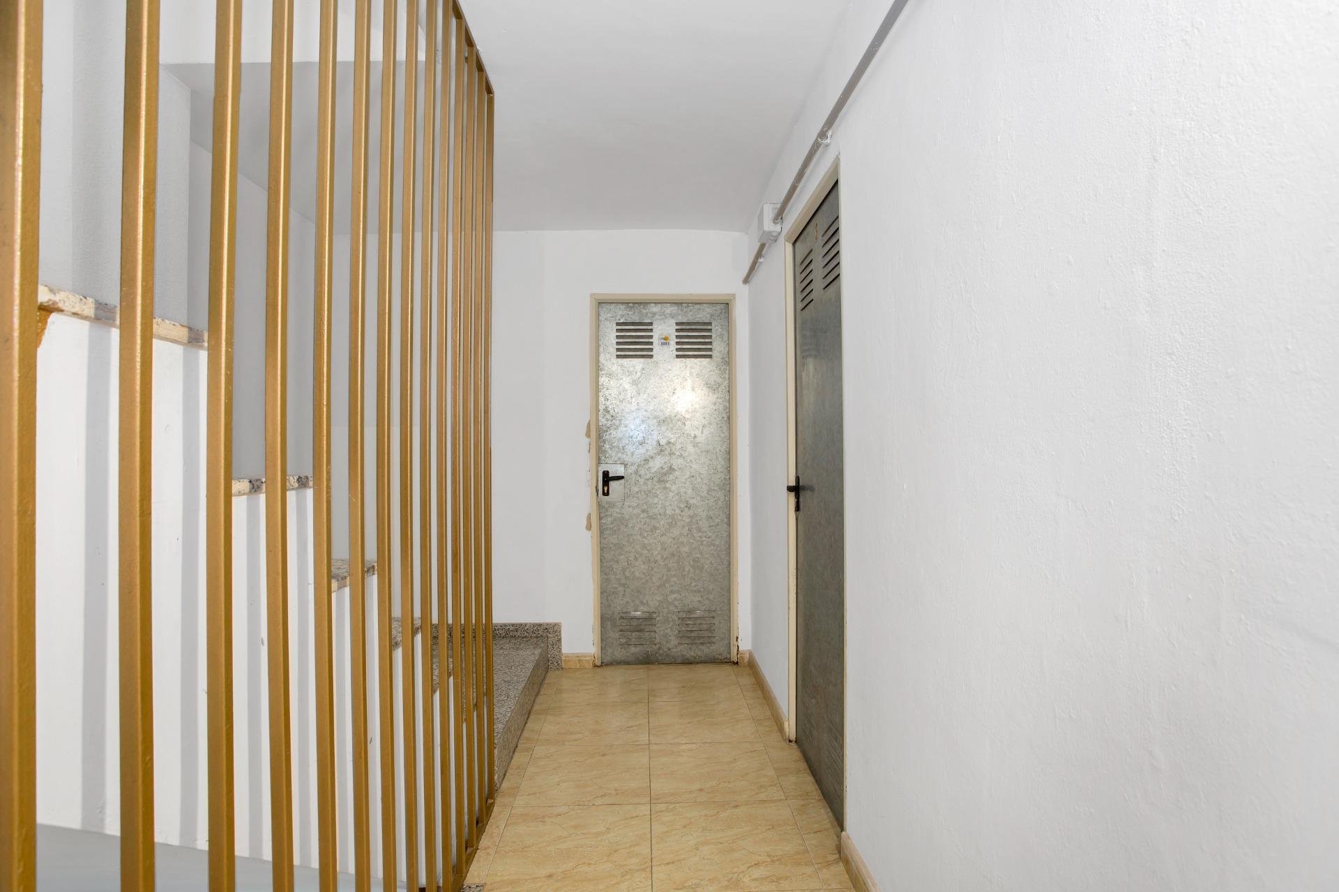 Resale - Apartment -
Torrevieja - Playa de los Locos