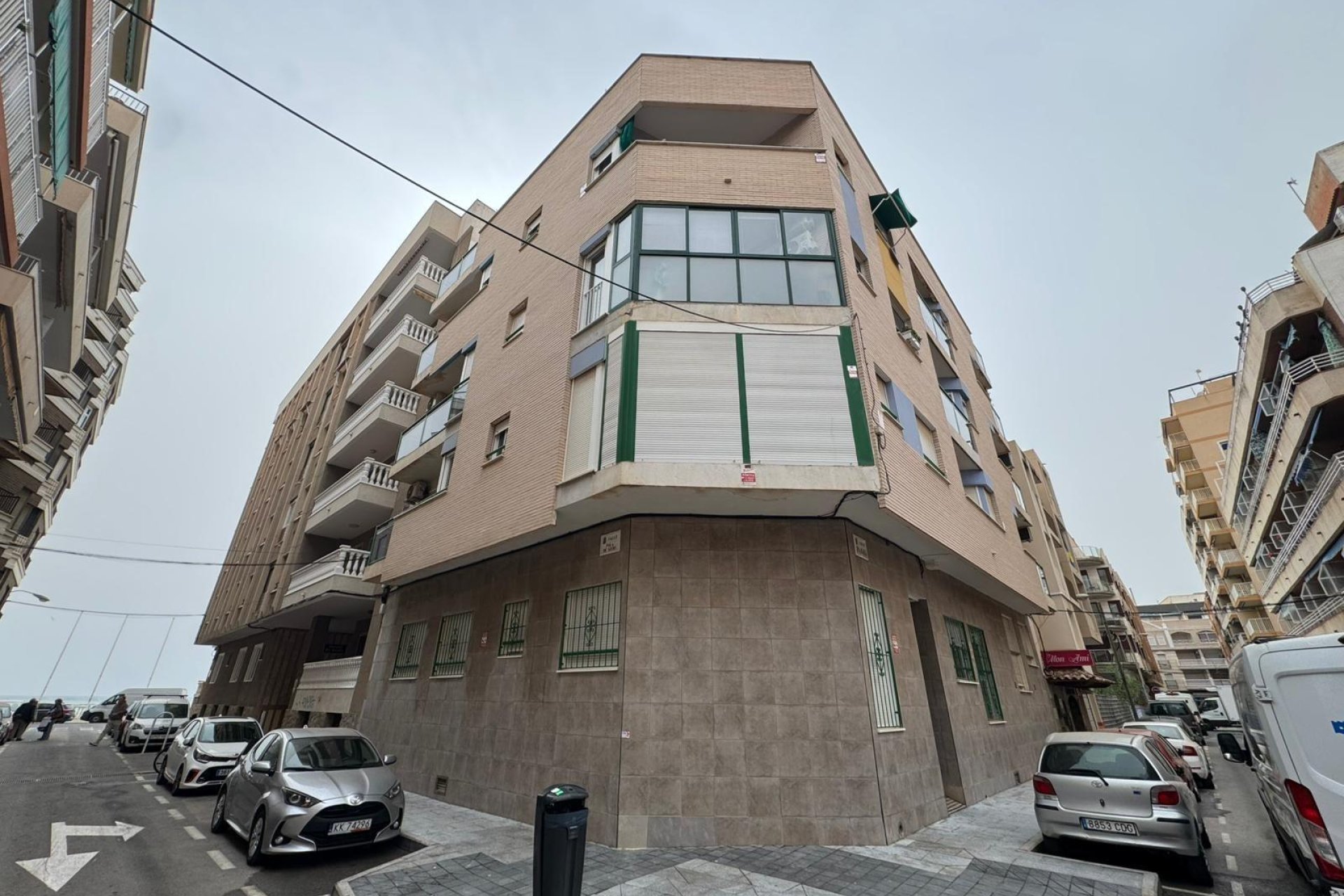 Resale - Apartment -
Torrevieja - Playa de los Locos