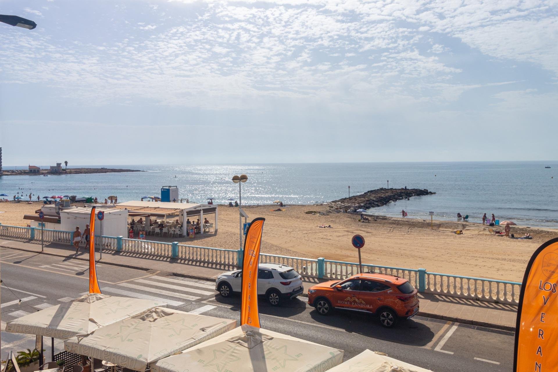 Resale - Apartment -
Torrevieja - Playa de los locos