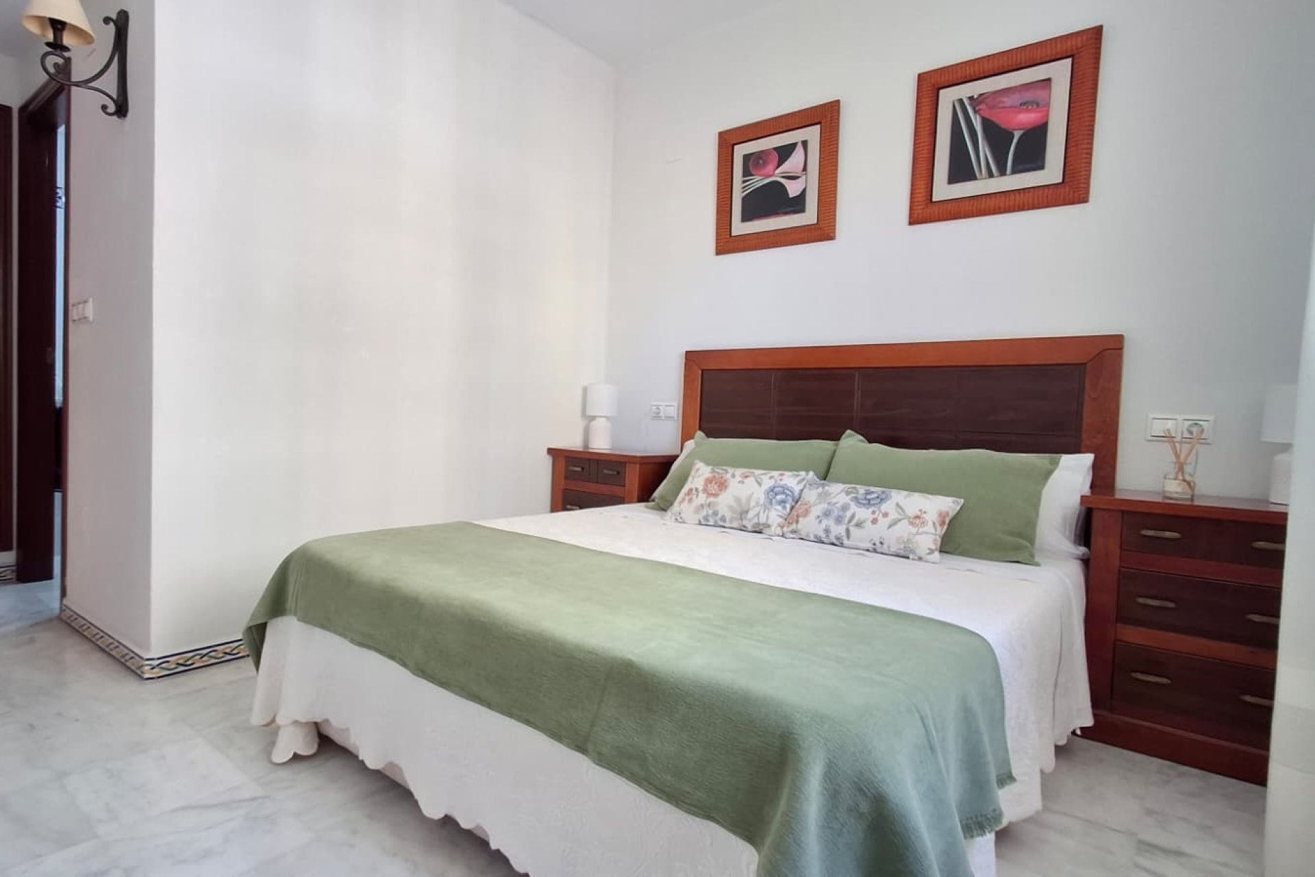 Resale - Apartment -
Torrevieja - Playa de los Locos