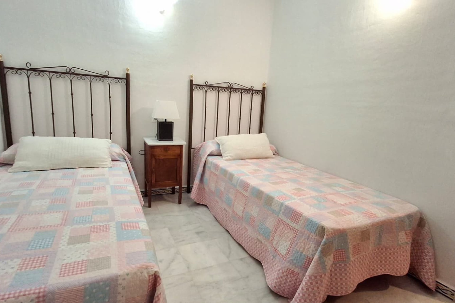 Resale - Apartment -
Torrevieja - Playa de los Locos