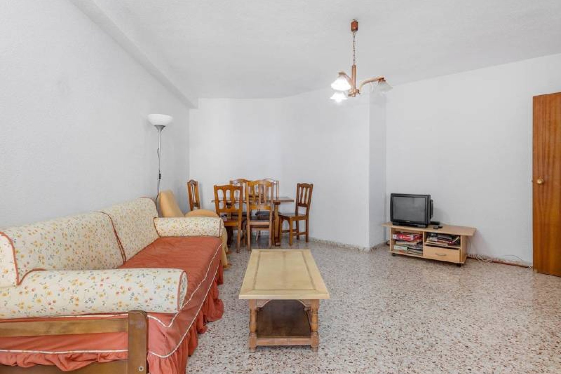 Resale - Apartment -
Torrevieja - Playa de los Locos