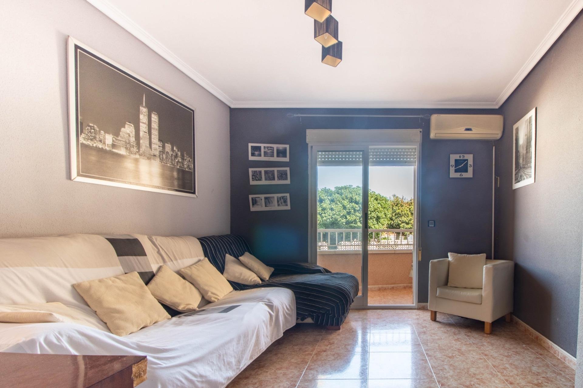 Resale - Apartment -
Torrevieja - Playa de los locos