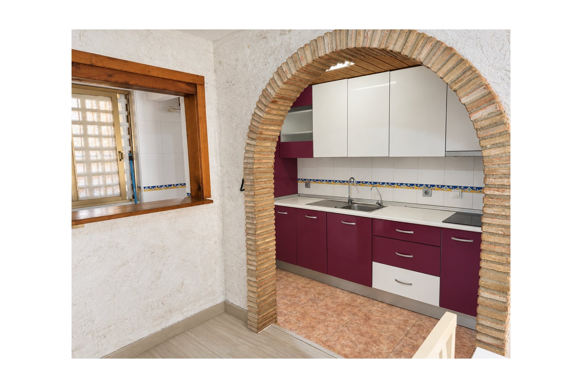 Resale - Apartment -
Torrevieja - Playa de los Naufragos