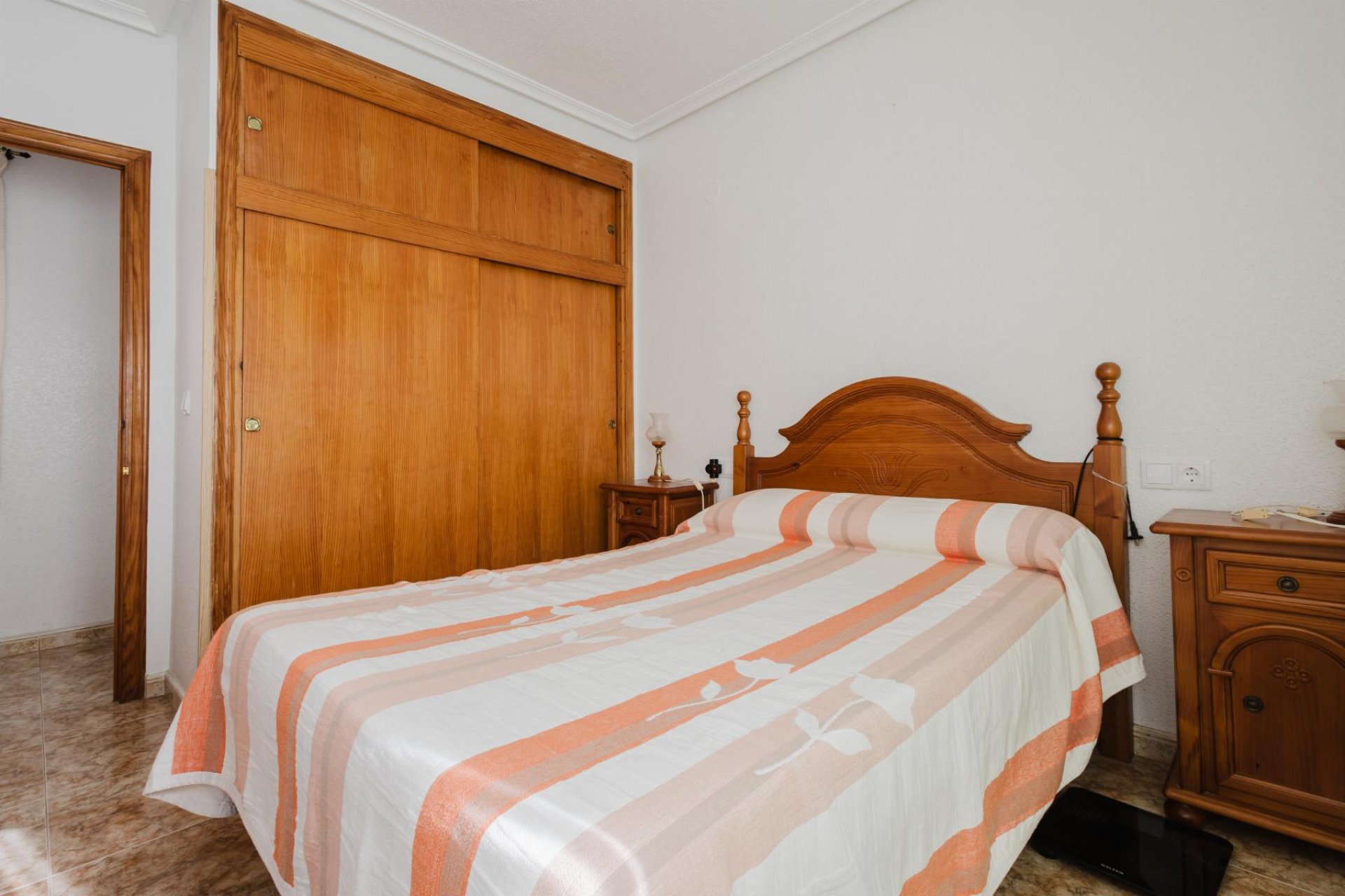 Resale - Apartment -
Torrevieja - Playa del Acequión