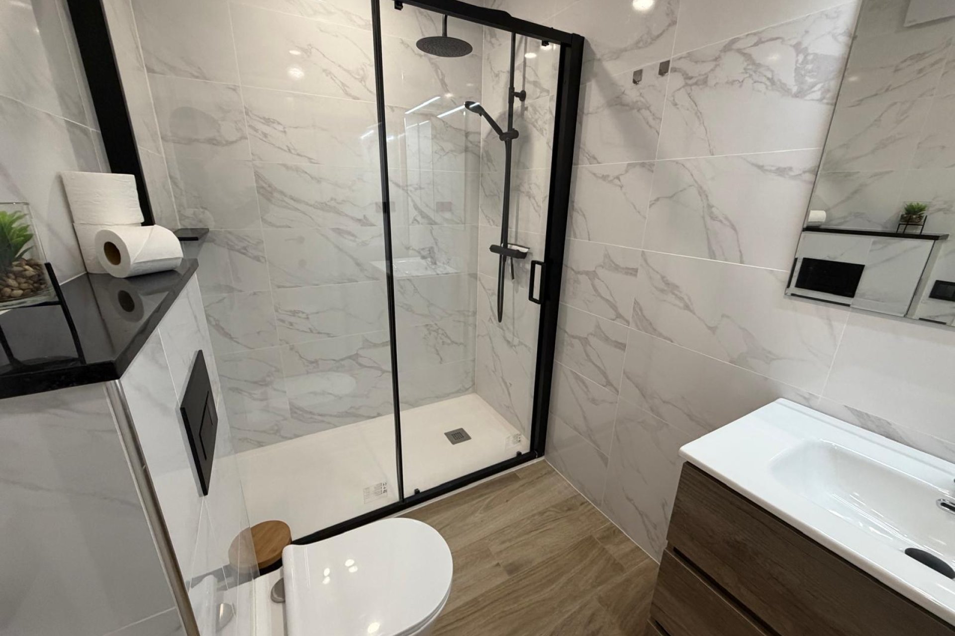 Resale - Apartment -
Torrevieja - Playa del Acequión