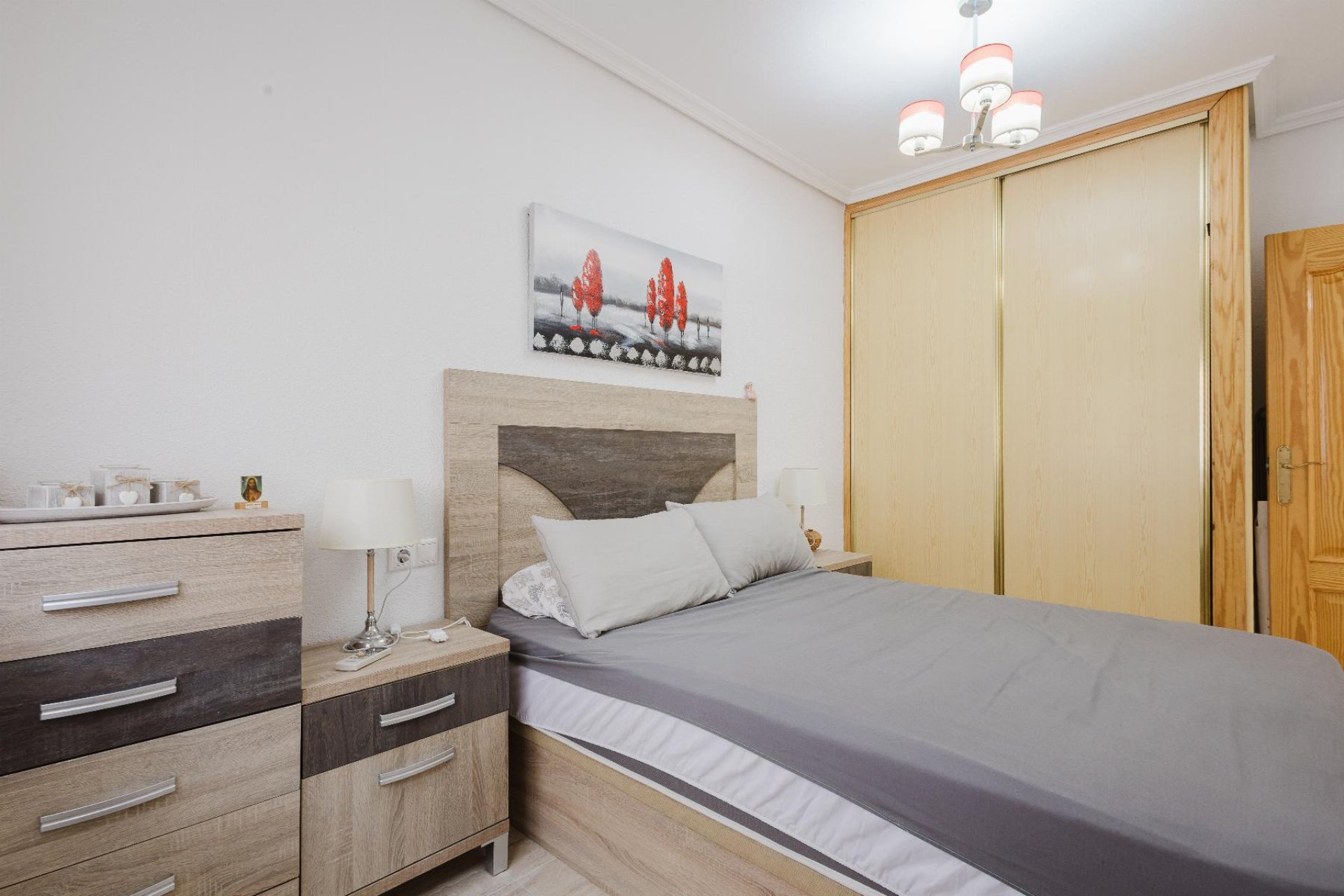 Resale - Apartment -
Torrevieja - Playa del Acequión