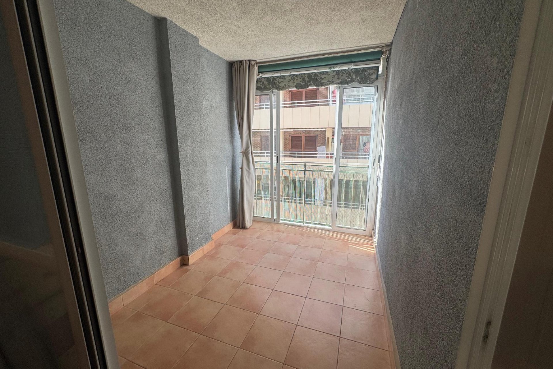 Resale - Apartment -
Torrevieja - Playa del Acequión