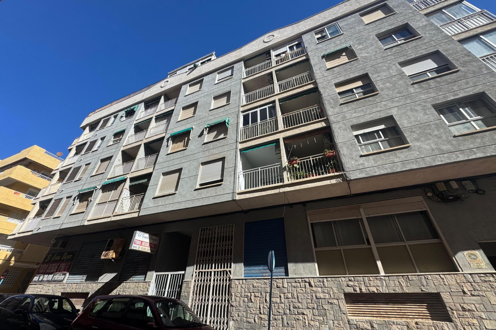 Resale - Apartment -
Torrevieja - Playa del Acequión