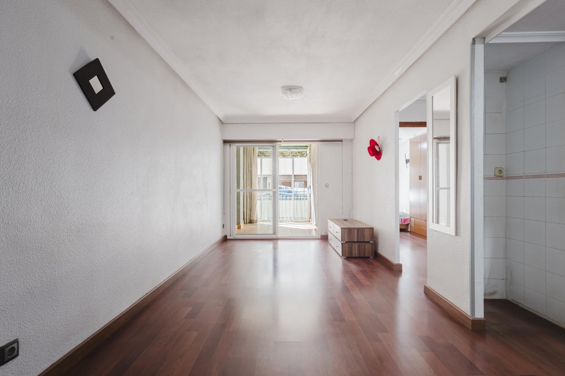 Resale - Apartment -
Torrevieja - Playa del Acequión