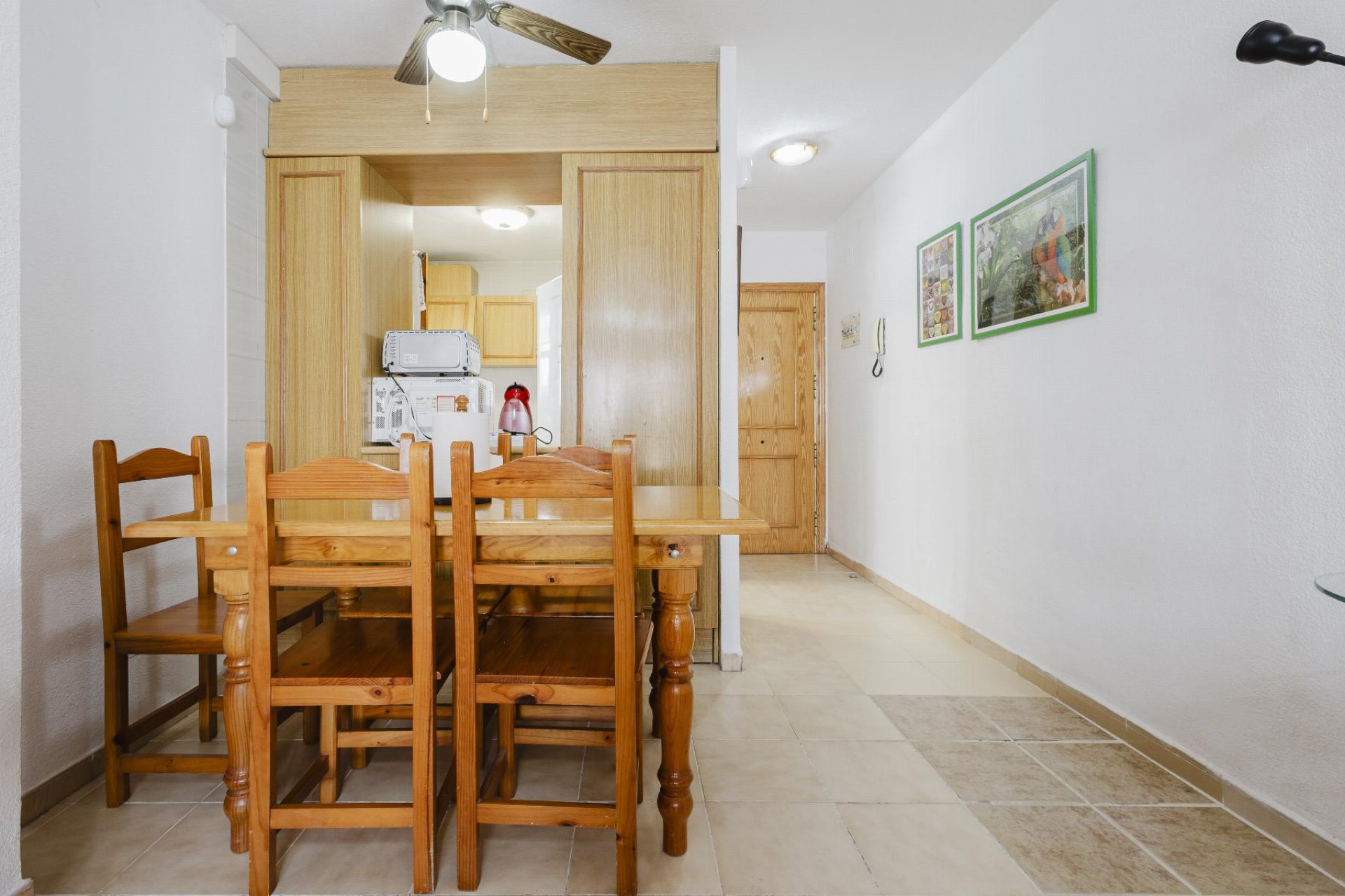Resale - Apartment -
Torrevieja - Playa del Acequión