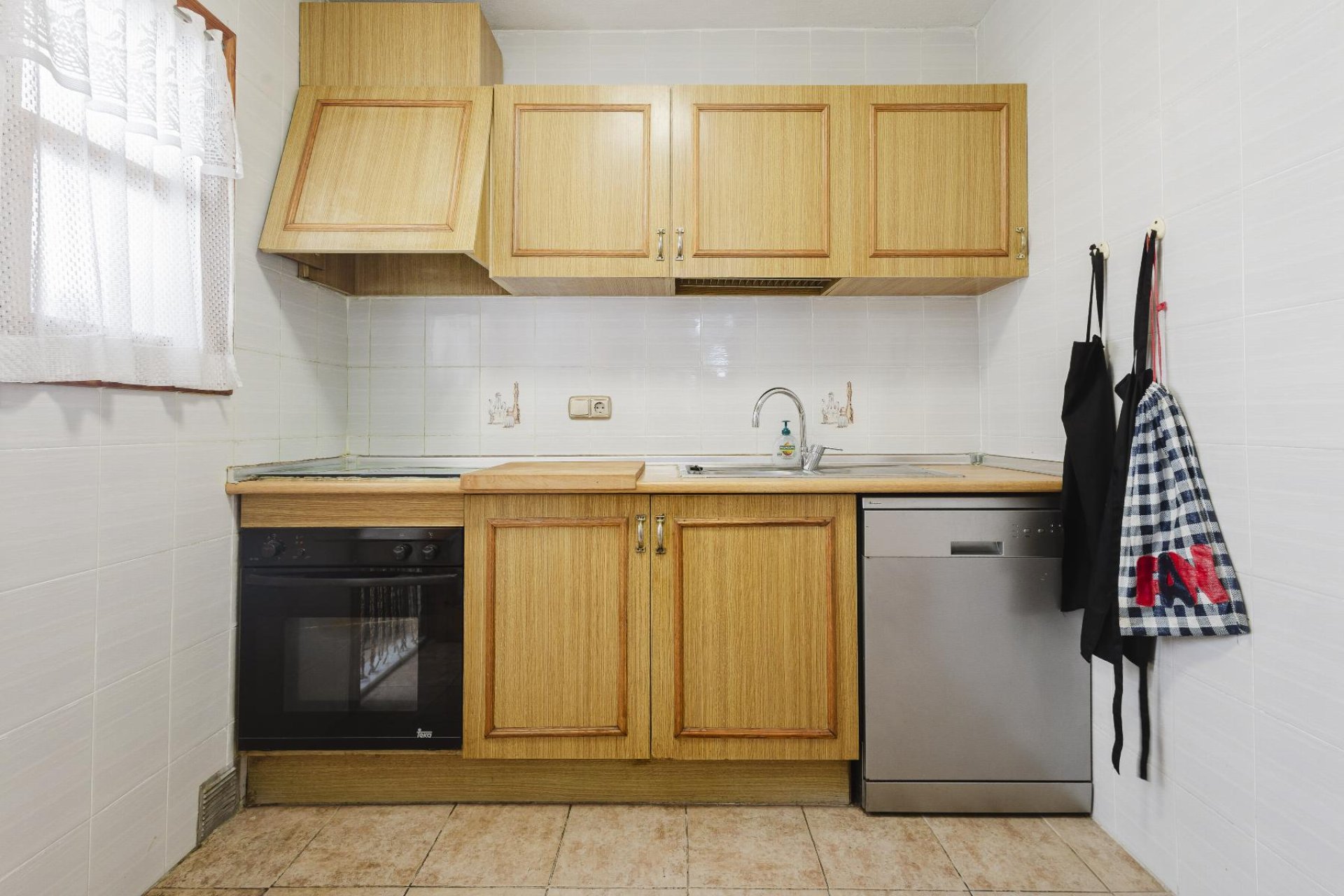 Resale - Apartment -
Torrevieja - Playa del Acequión