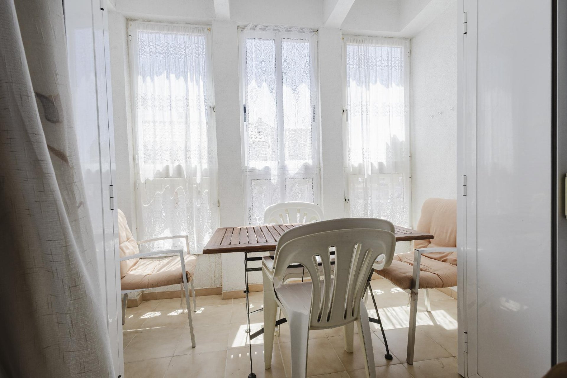 Resale - Apartment -
Torrevieja - Playa del Acequión