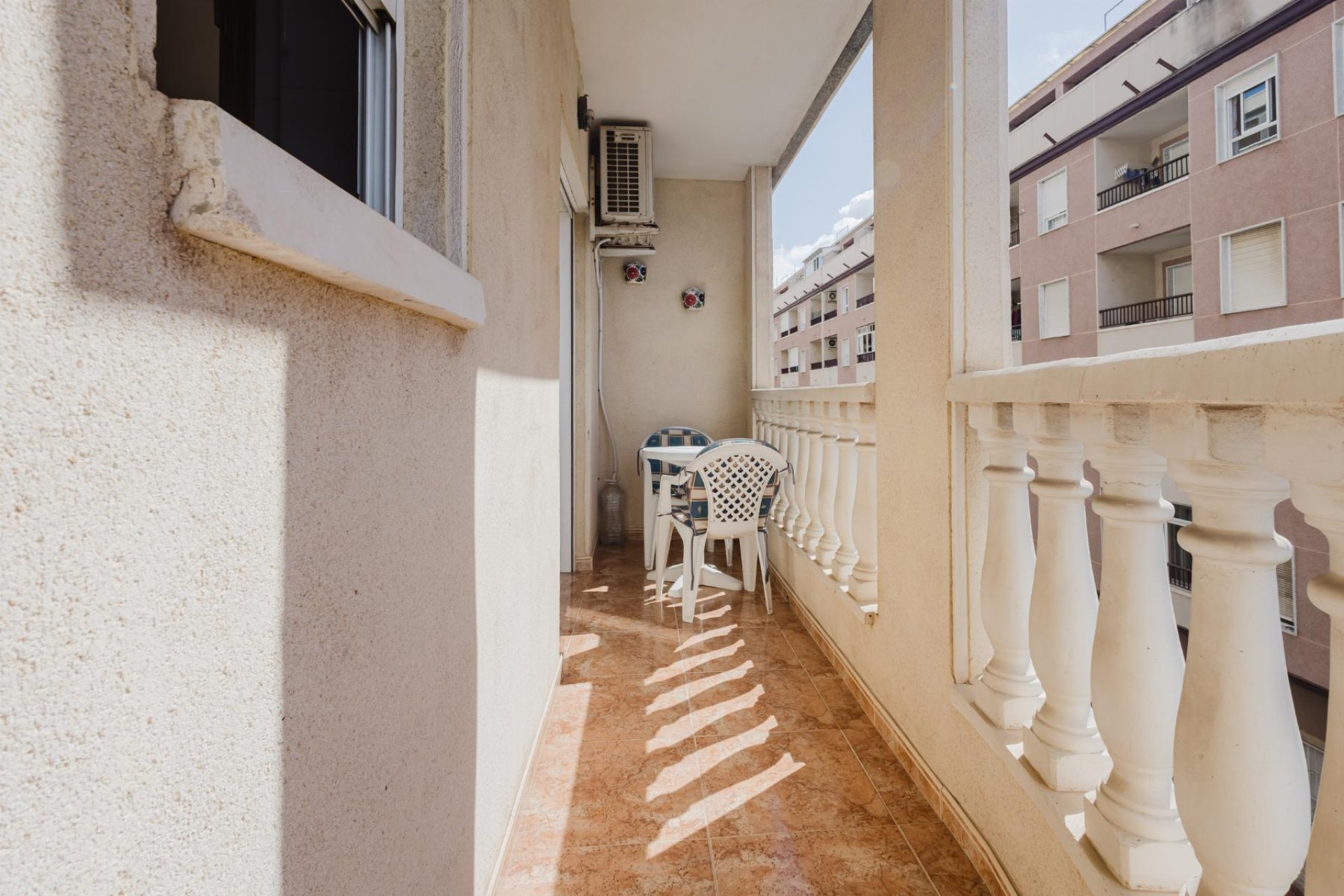 Resale - Apartment -
Torrevieja - Playa del Acequión