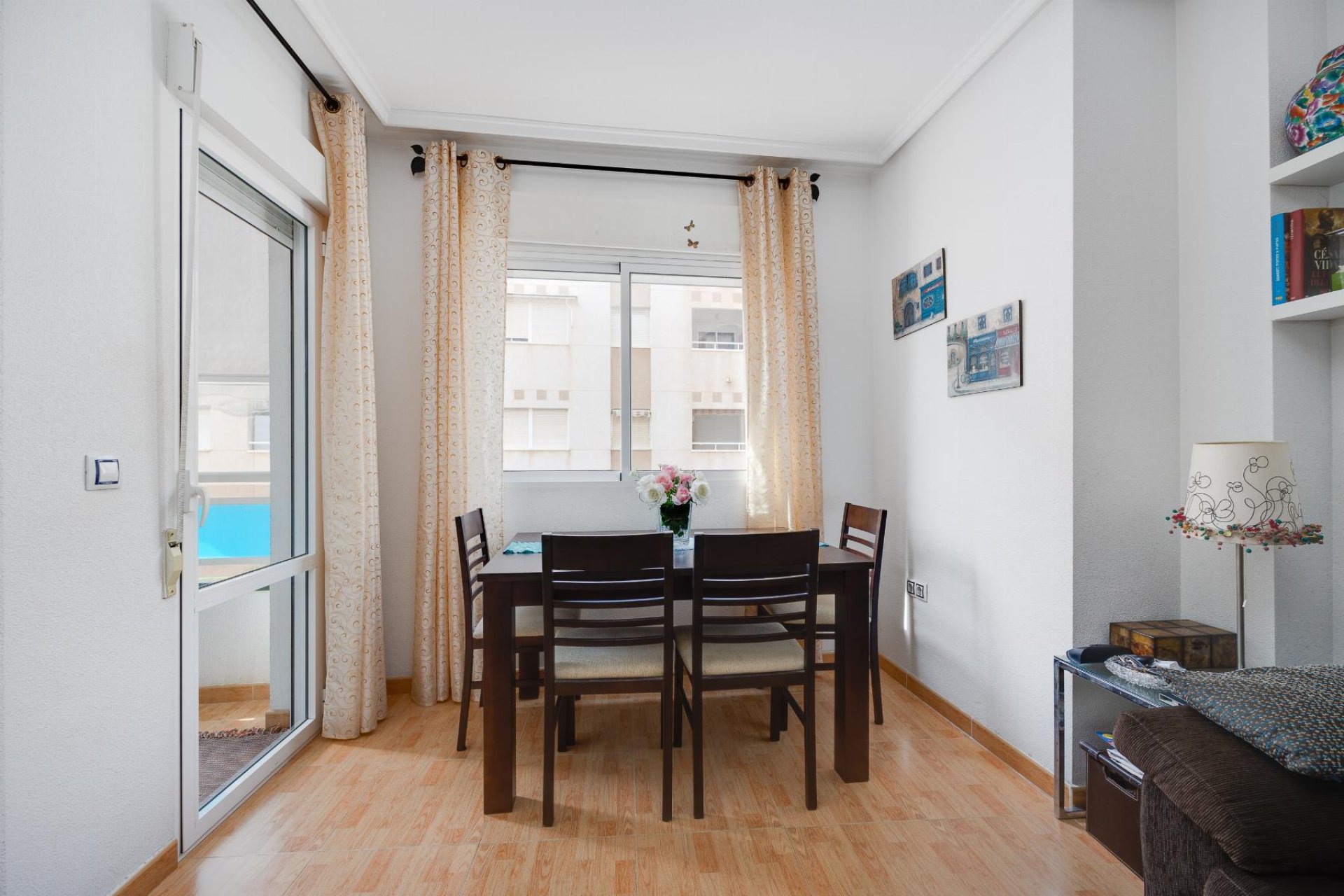 Resale - Apartment -
Torrevieja - Playa del Acequión
