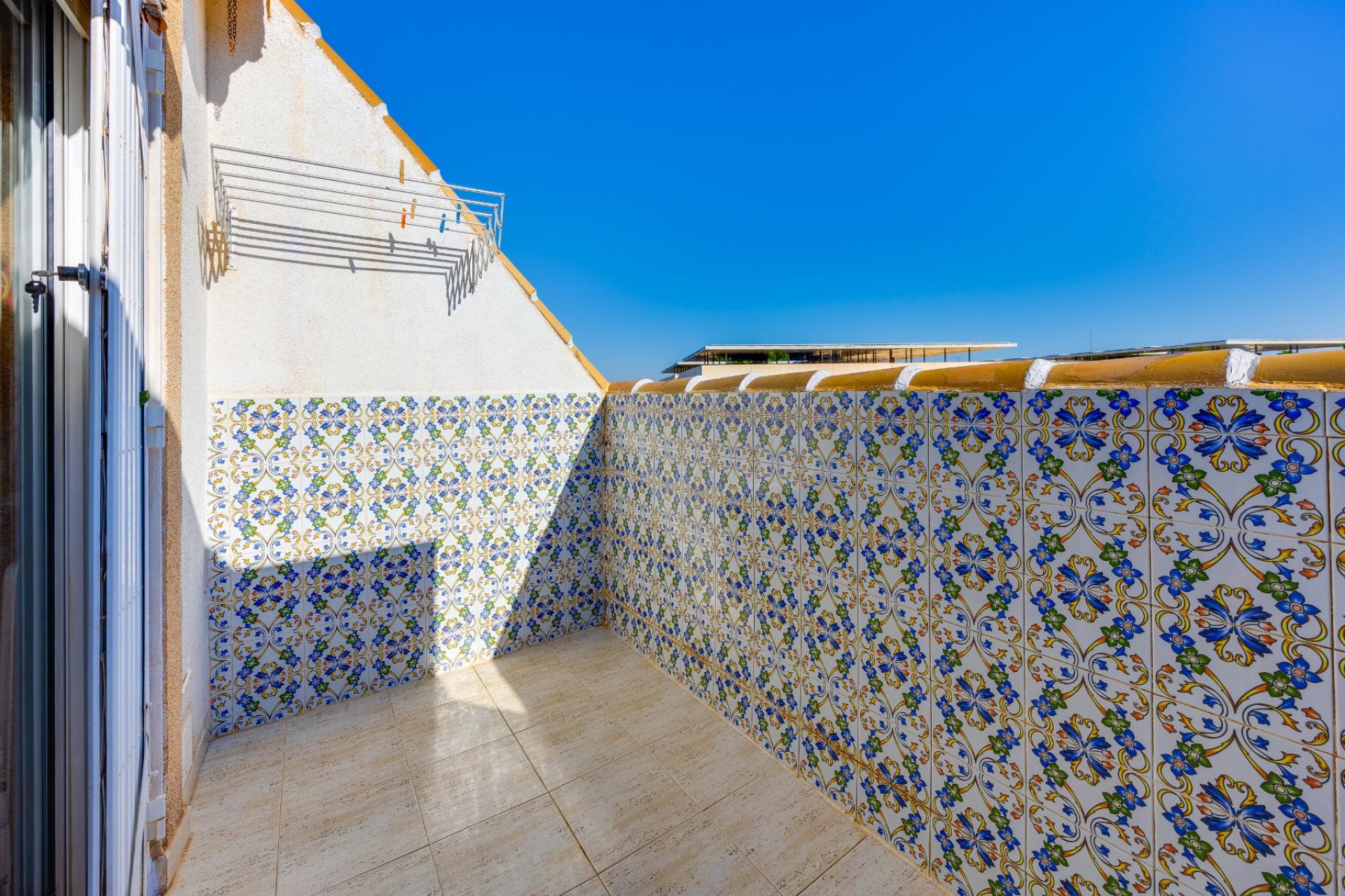 Resale - Apartment -
Torrevieja - Playa del Acequión