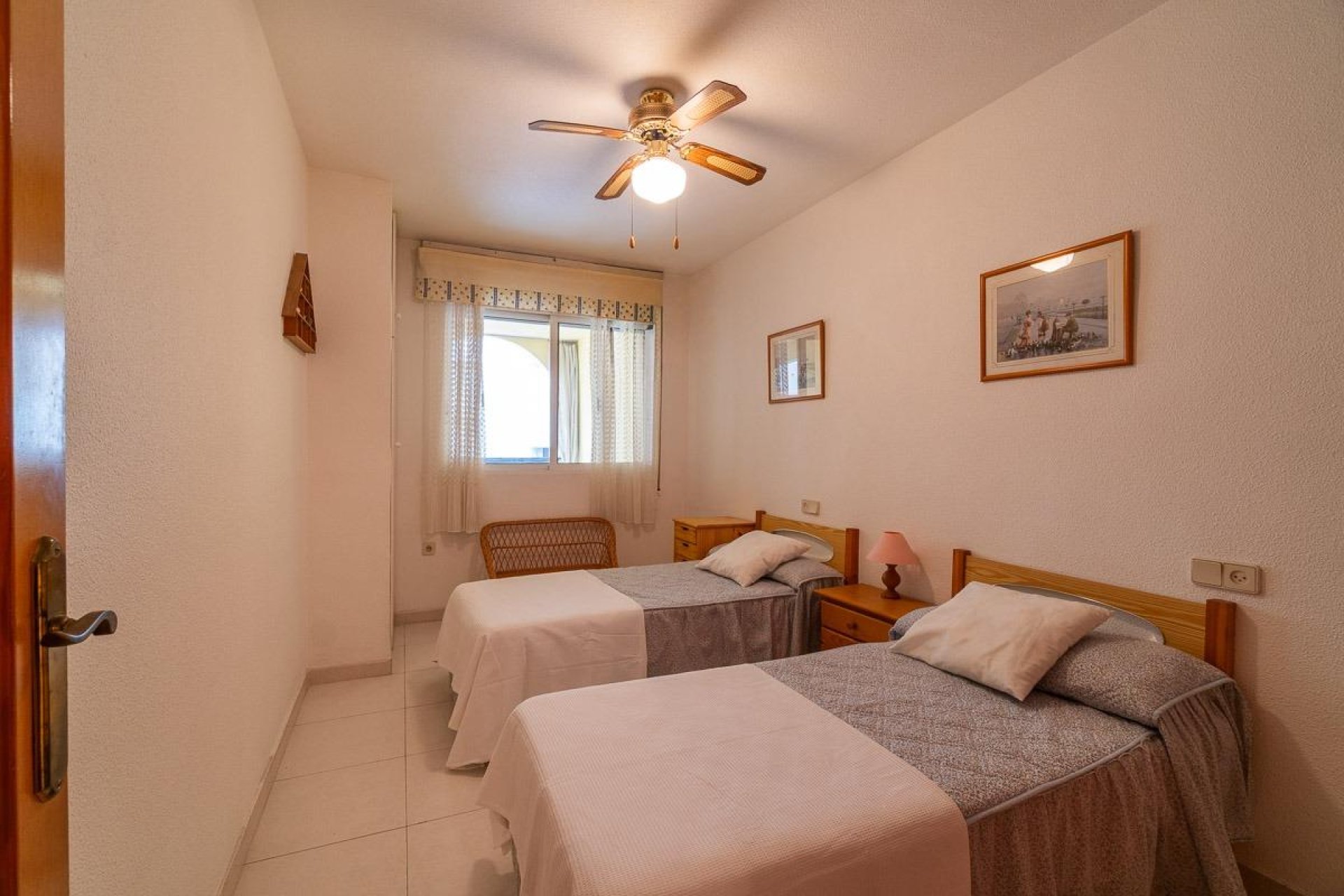 Resale - Apartment -
Torrevieja - Playa del Cura