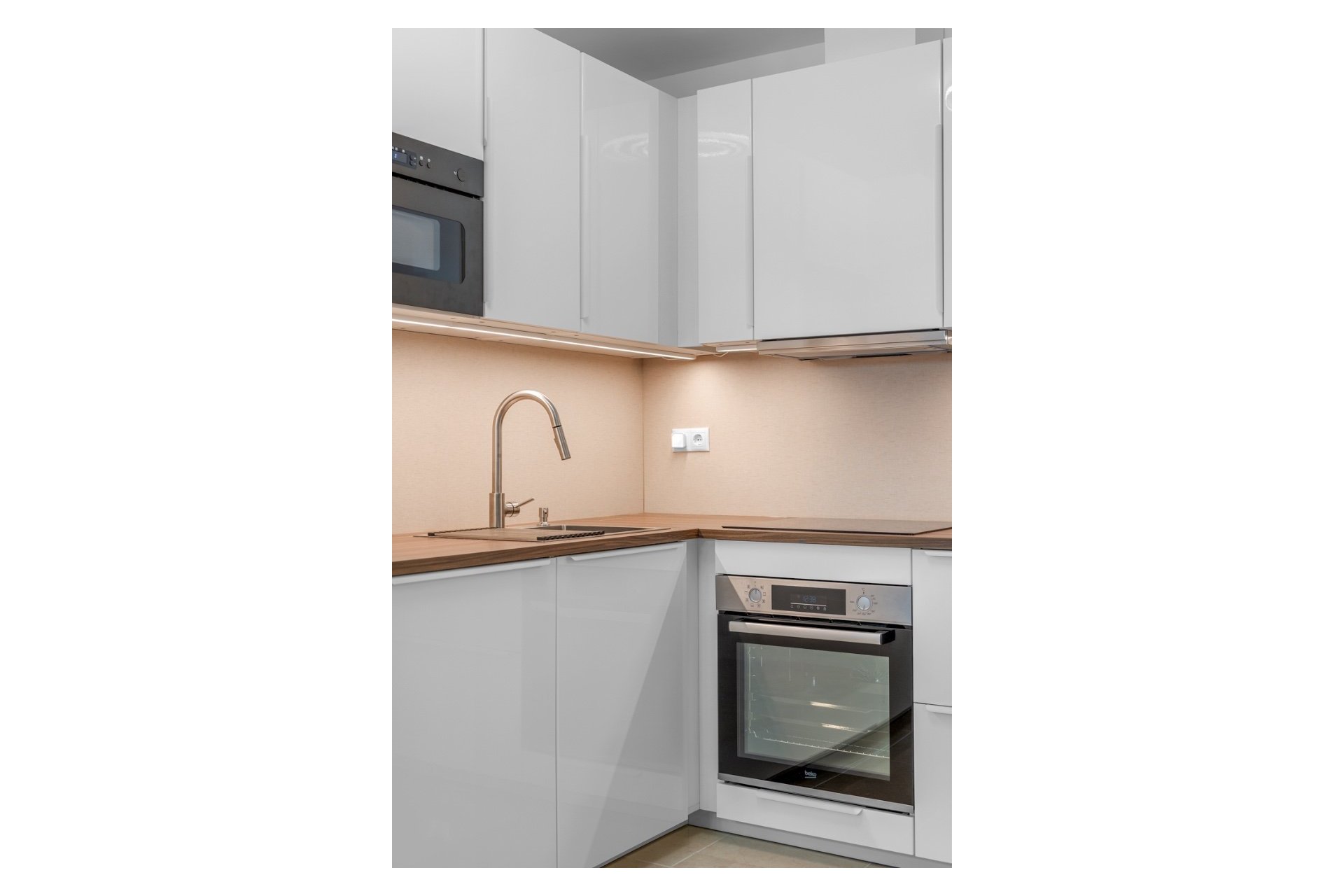 Resale - Apartment -
Torrevieja - Playa del Cura