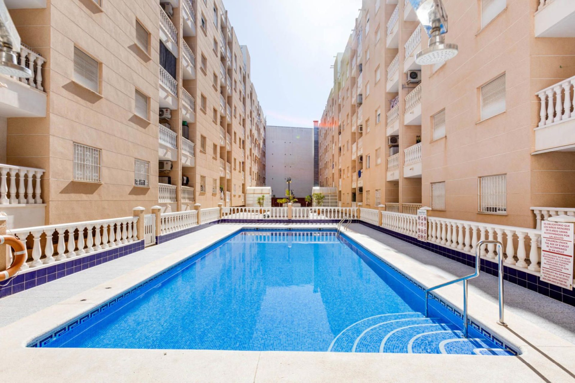 Resale - Apartment -
Torrevieja - Playa del Cura