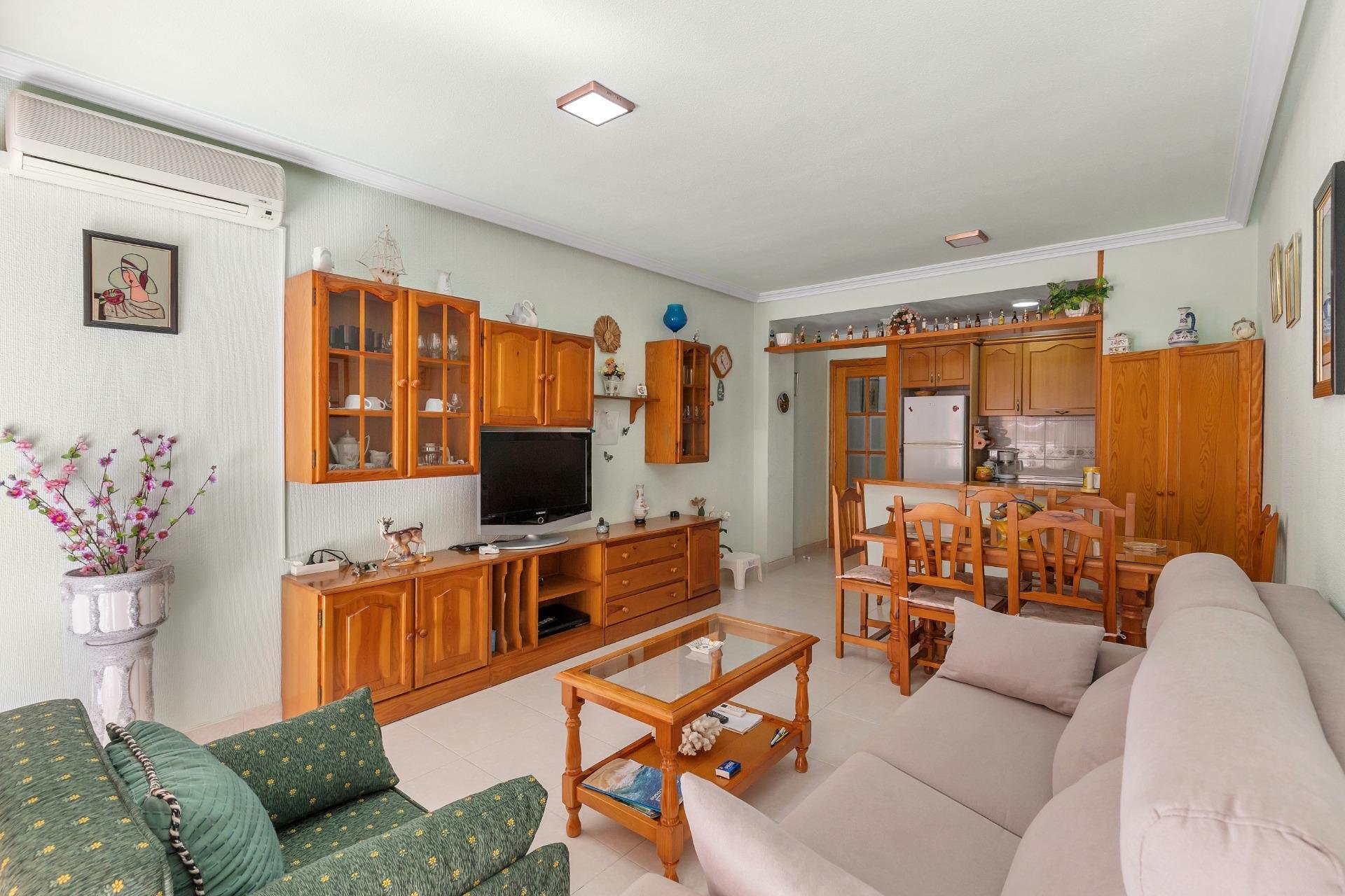 Resale - Apartment -
Torrevieja - Playa del Cura