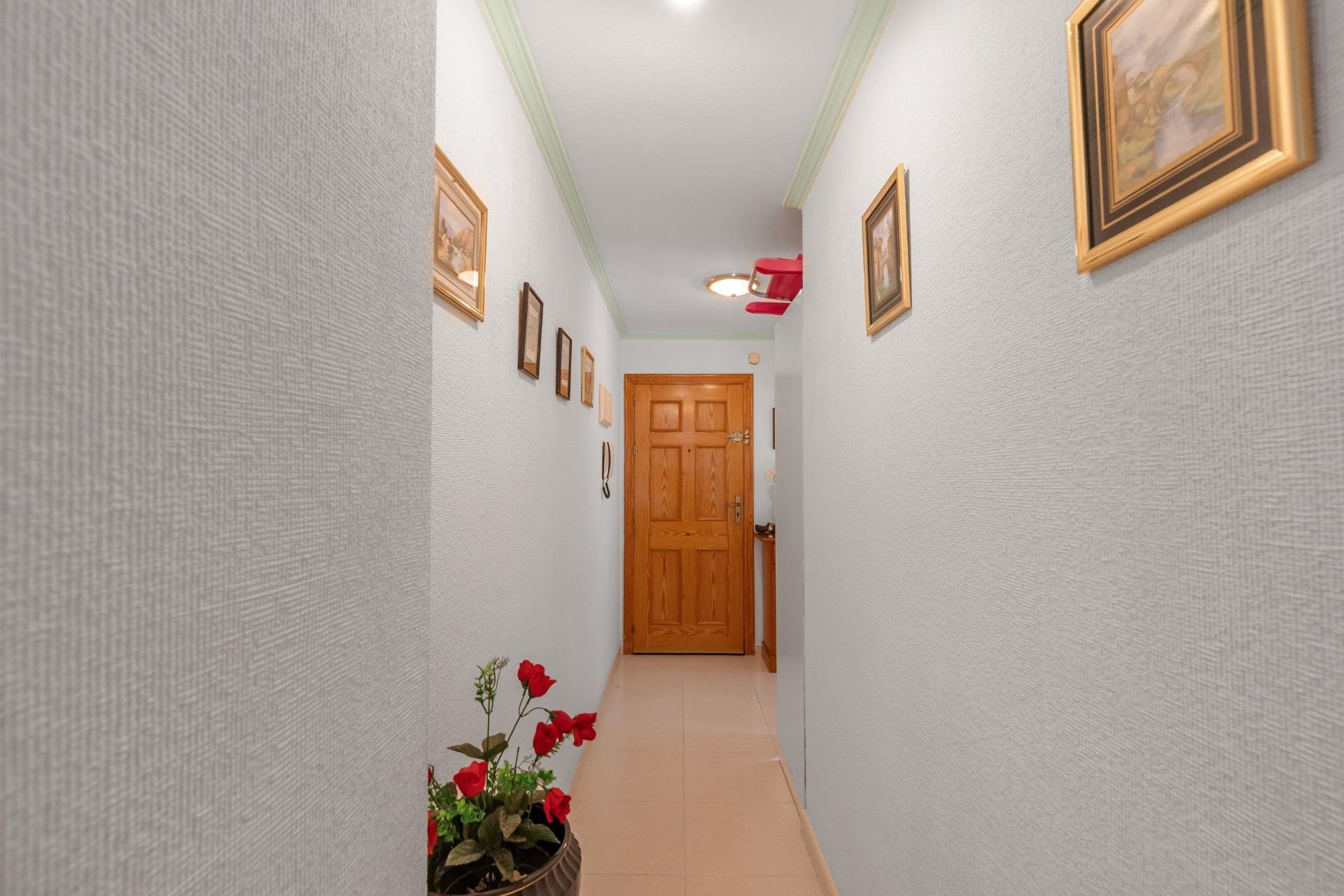 Resale - Apartment -
Torrevieja - Playa del Cura