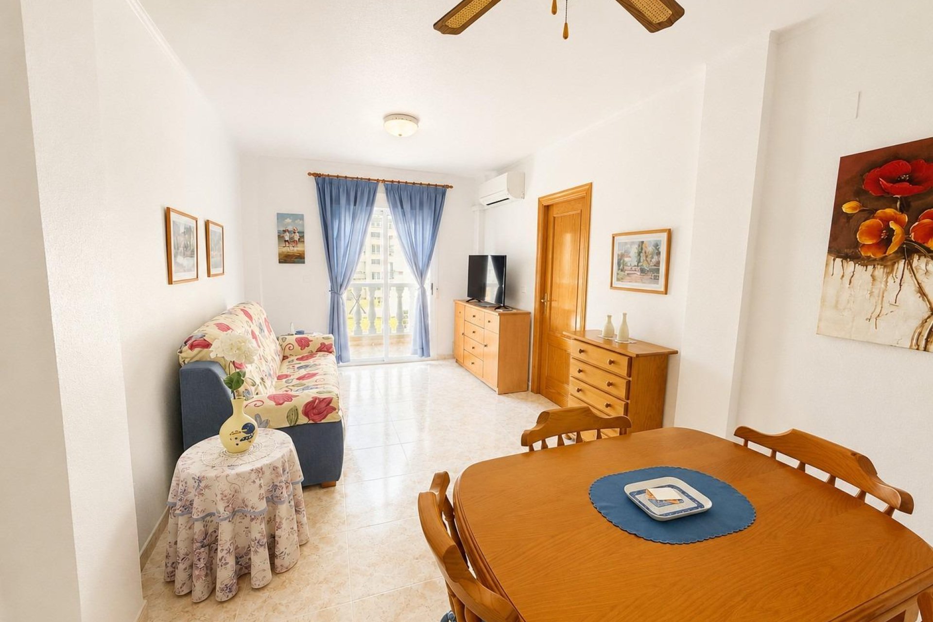 Resale - Apartment -
Torrevieja - Playa del Cura