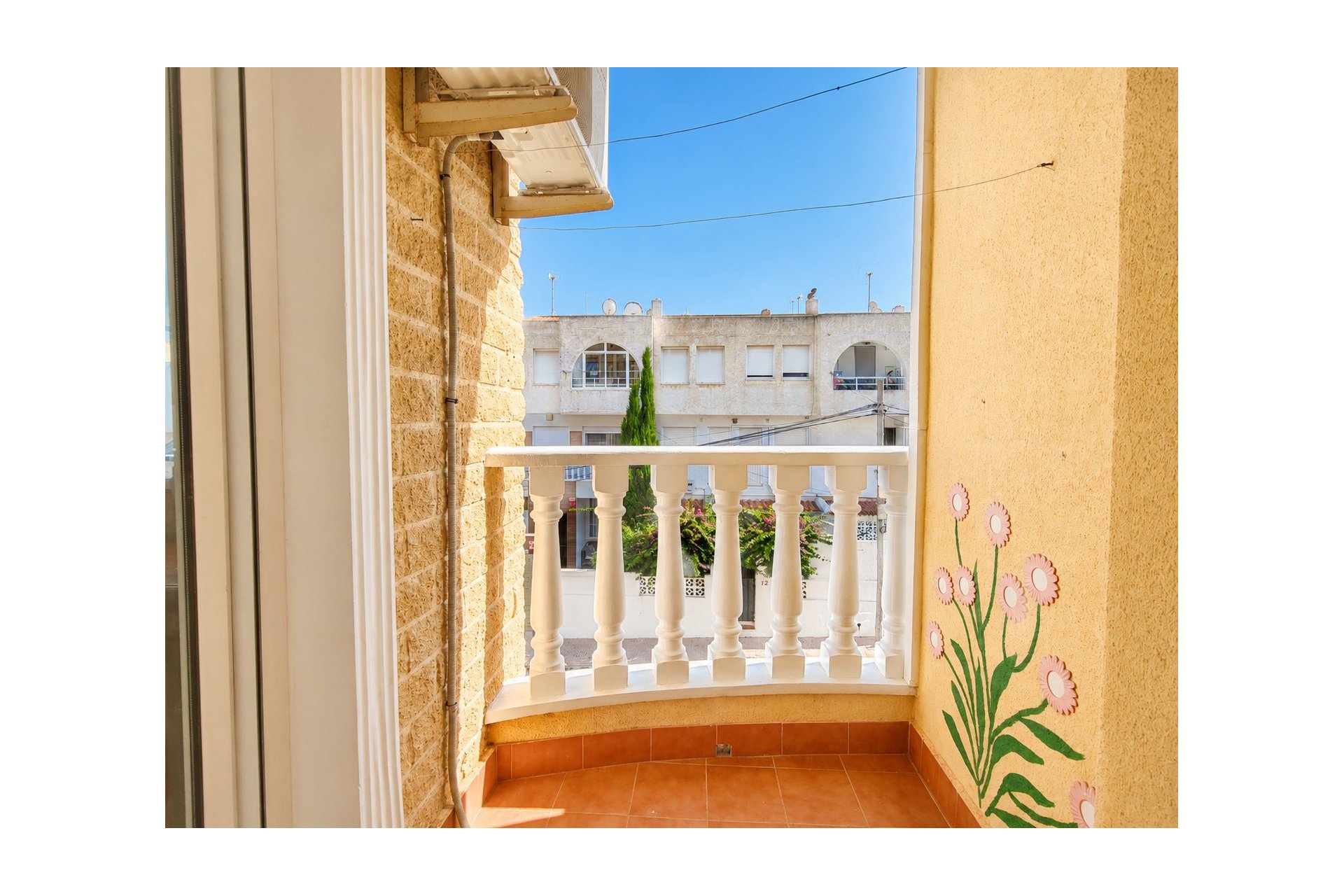 Resale - Apartment -
Torrevieja - Playa del Cura