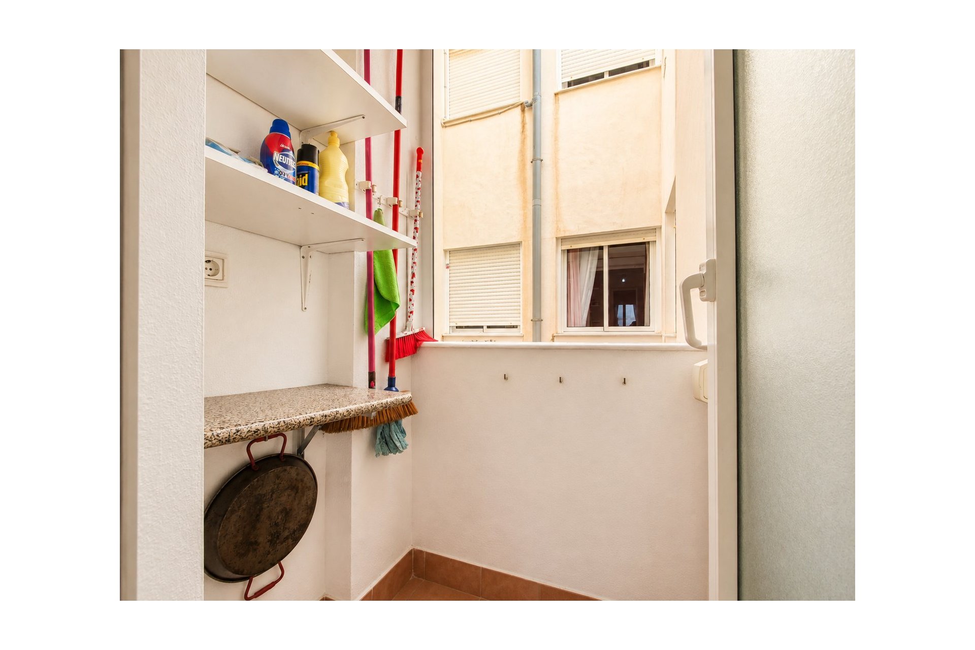 Resale - Apartment -
Torrevieja - Playa del Cura