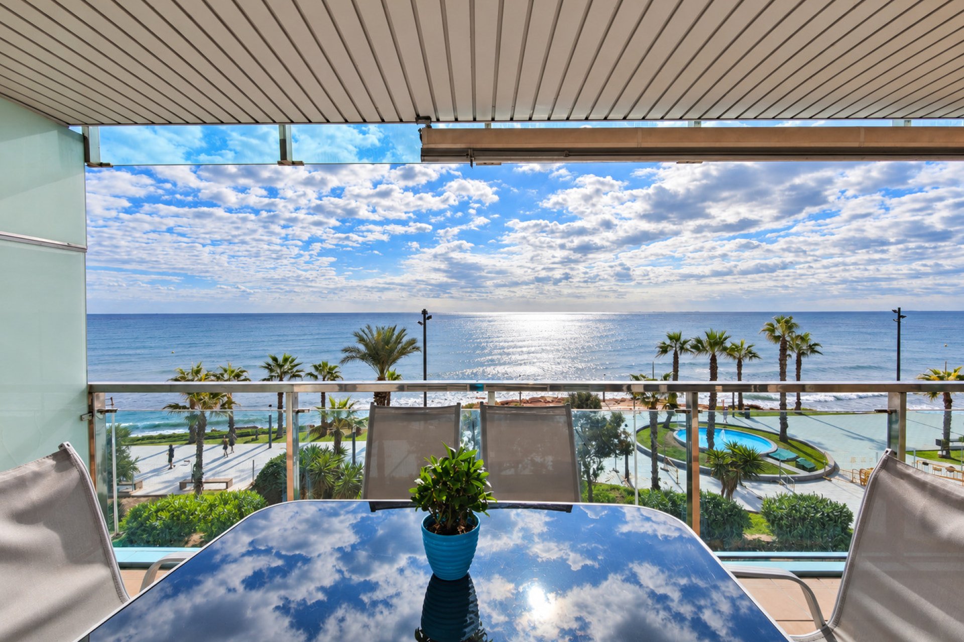 Resale - Apartment -
Torrevieja - Playa del Cura