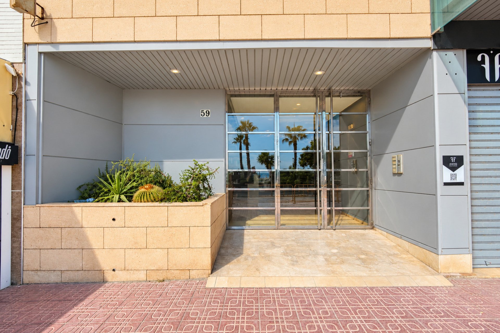 Resale - Apartment -
Torrevieja - Playa del Cura