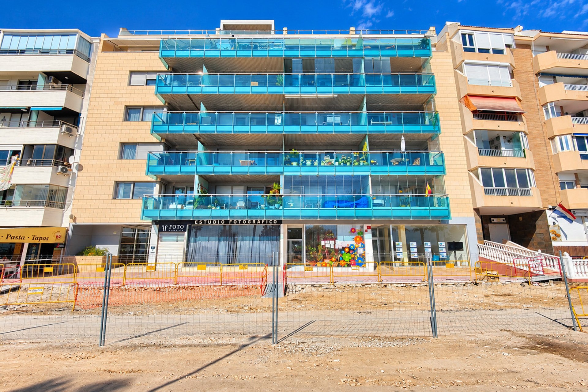 Resale - Apartment -
Torrevieja - Playa del Cura