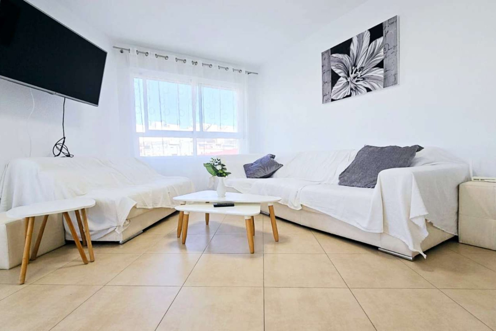 Resale - Apartment -
Torrevieja - Puerto Deportivo