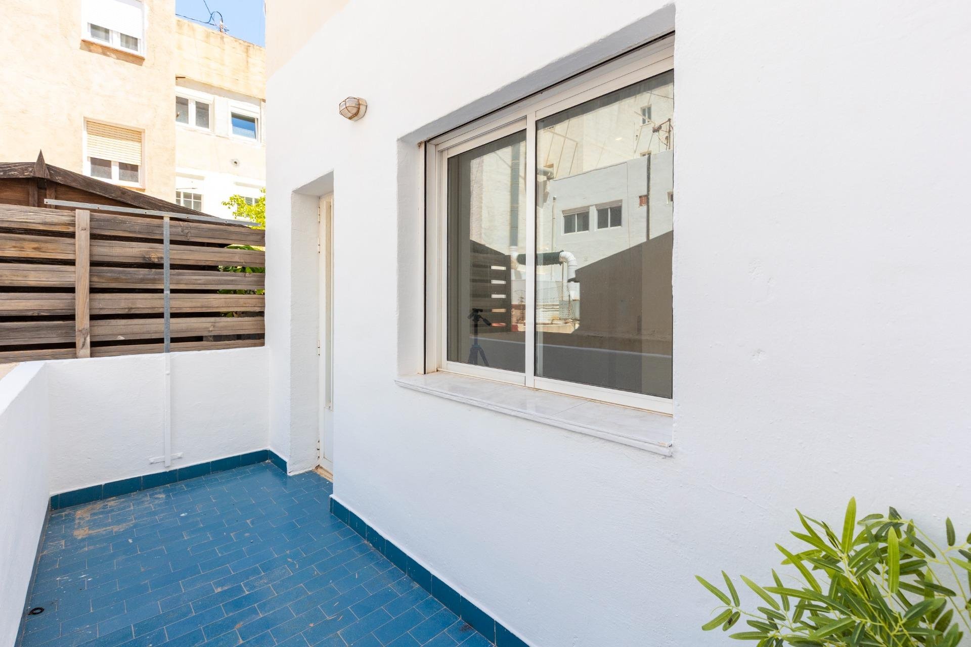 Resale - Apartment -
Torrevieja - Puerto Deportivo