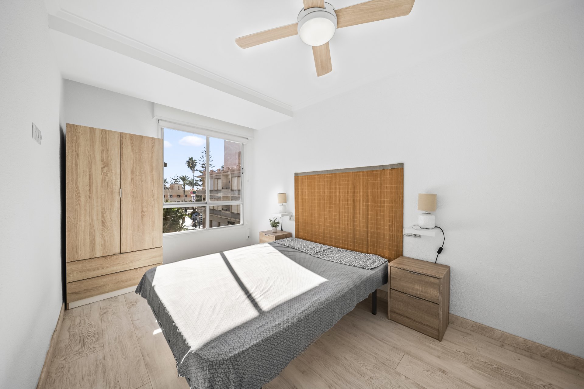 Resale - Apartment -
Torrevieja - Puerto
