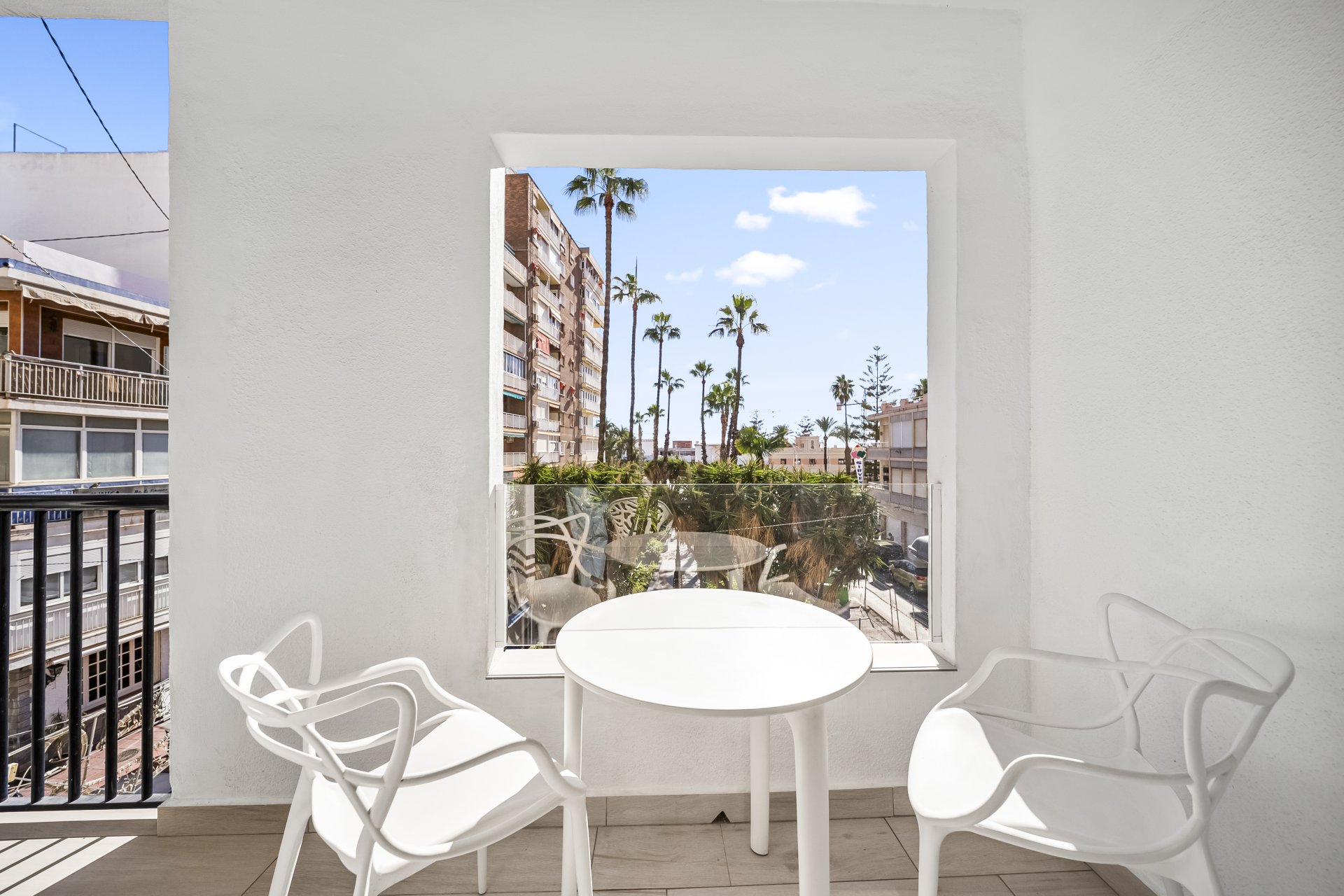 Resale - Apartment -
Torrevieja - Puerto