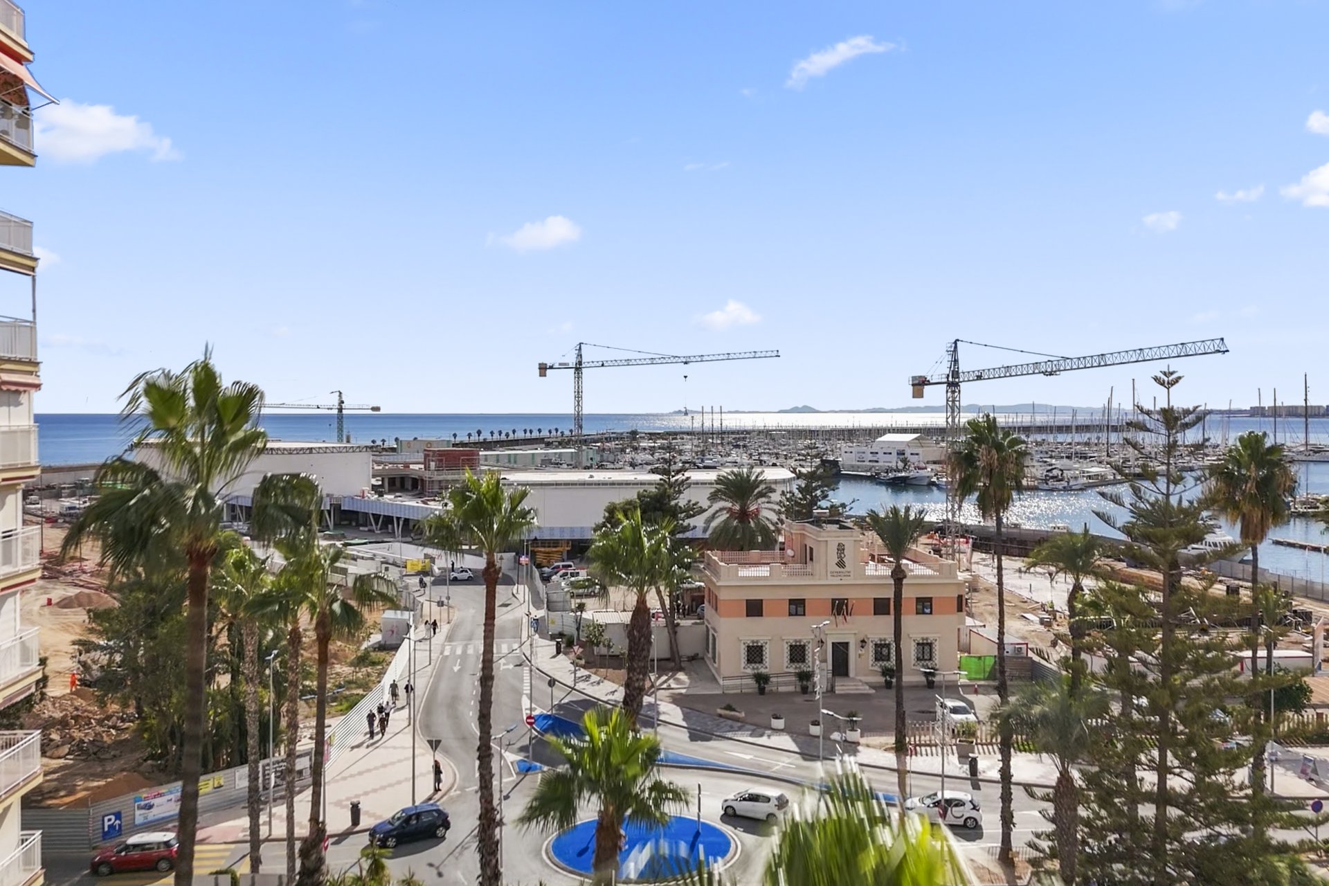 Resale - Apartment -
Torrevieja - Puerto
