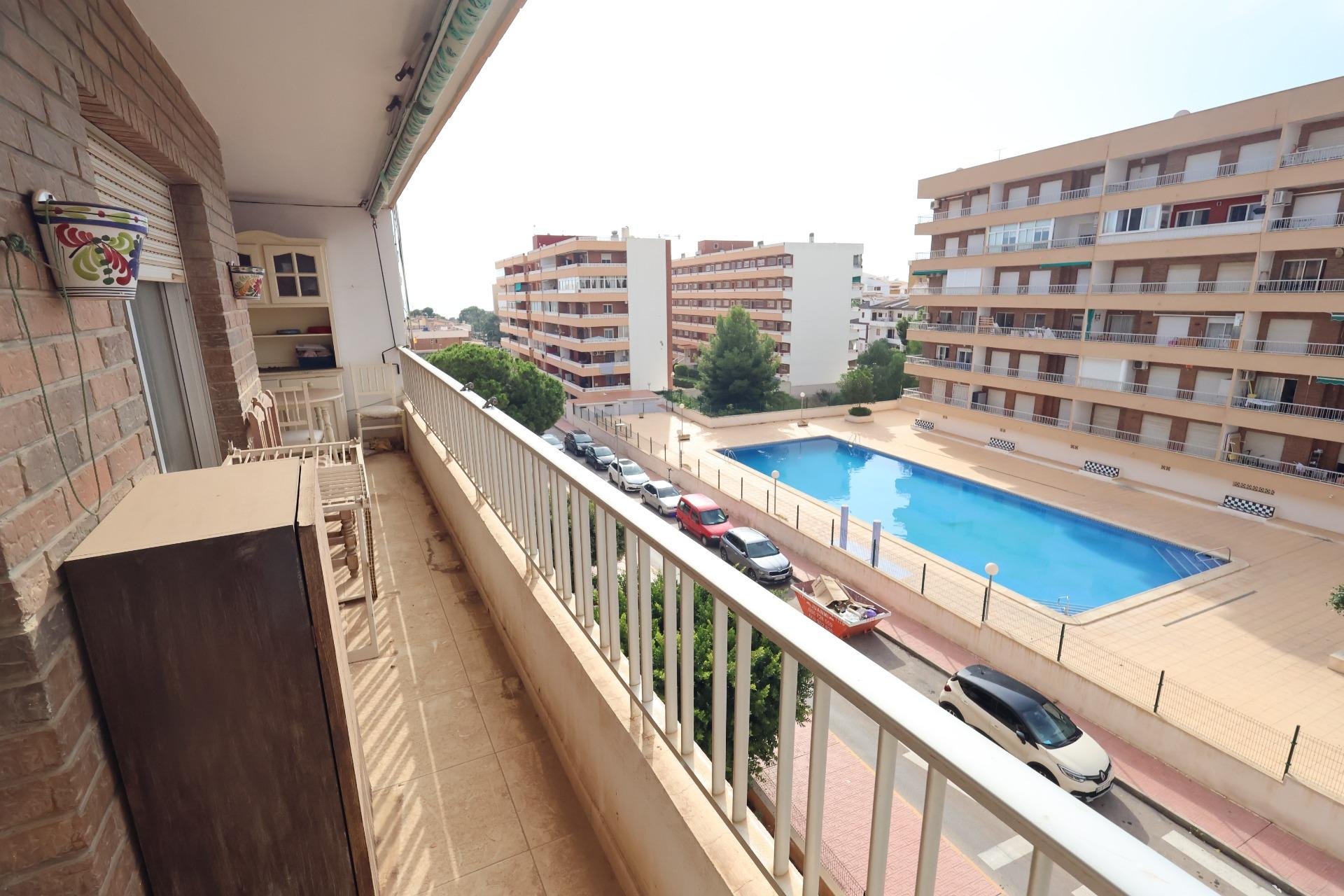 Resale - Apartment -
Torrevieja - Punta Prima