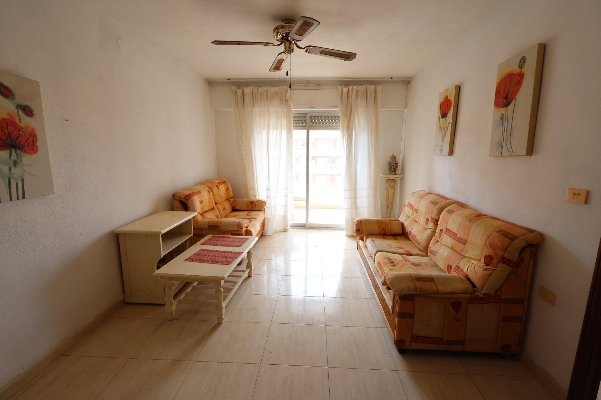 Resale - Apartment -
Torrevieja - Punta Prima
