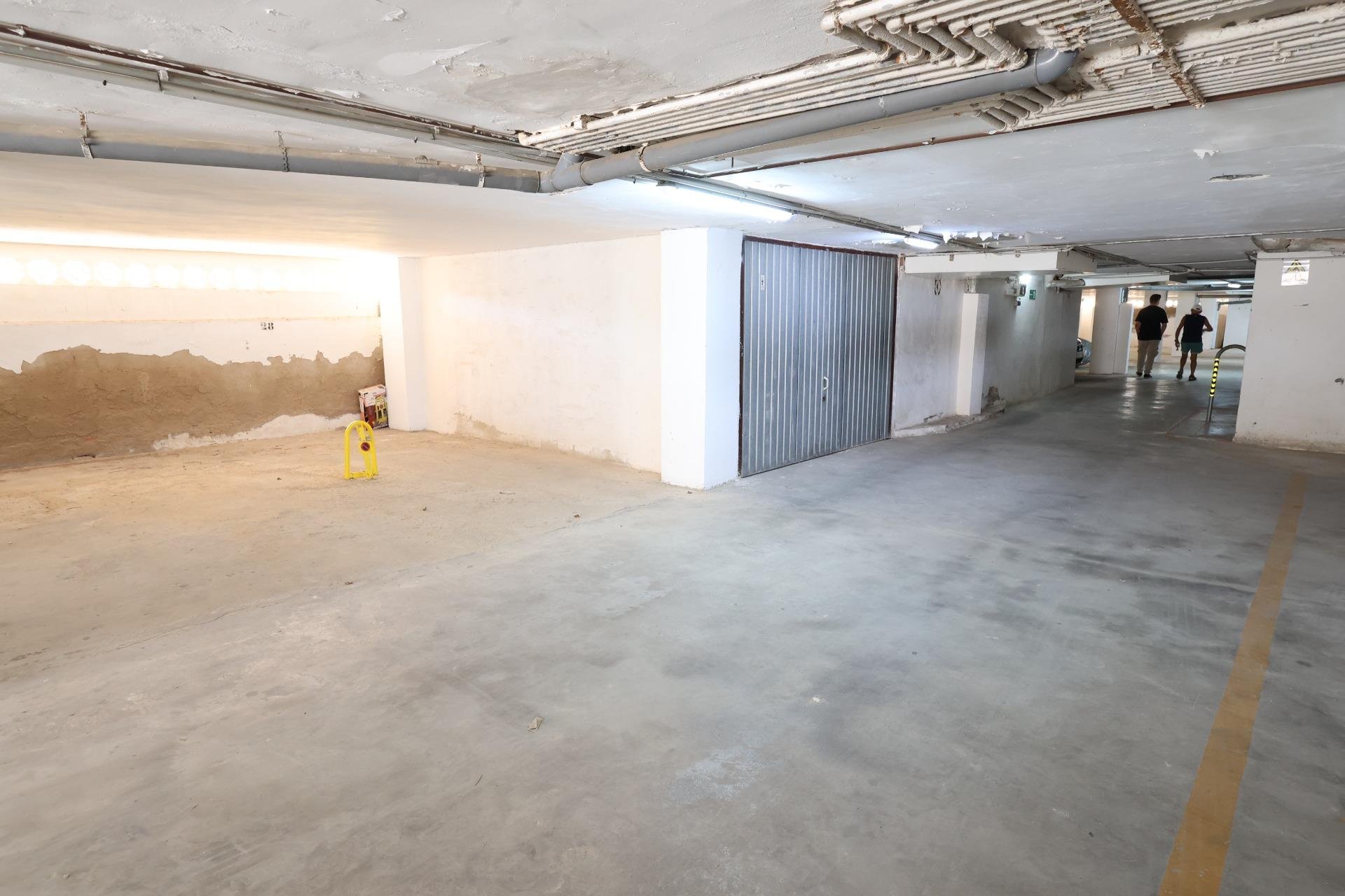 Resale - Apartment -
Torrevieja - Punta Prima