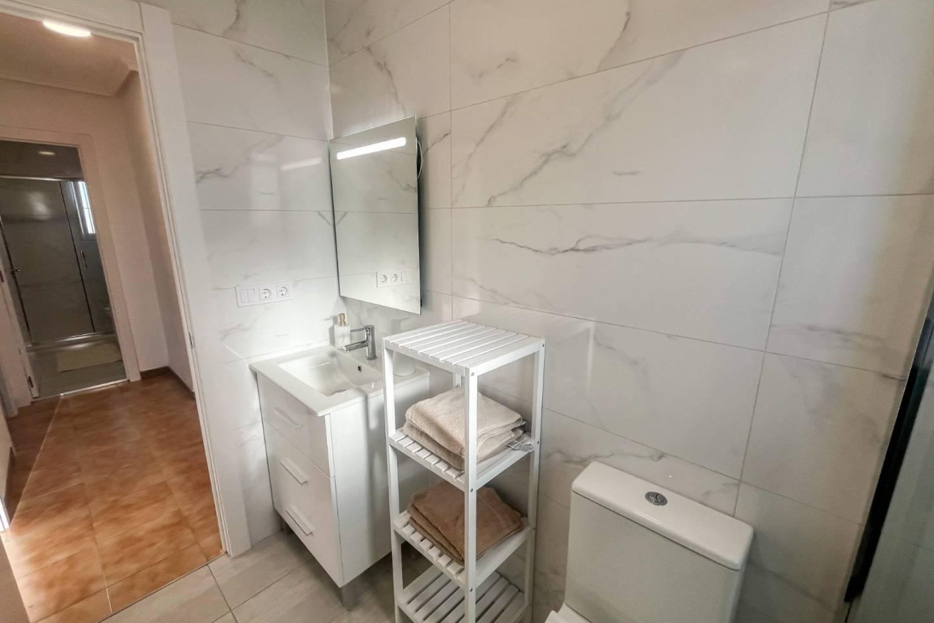 Resale - Apartment -
Torrevieja - Punta Prima